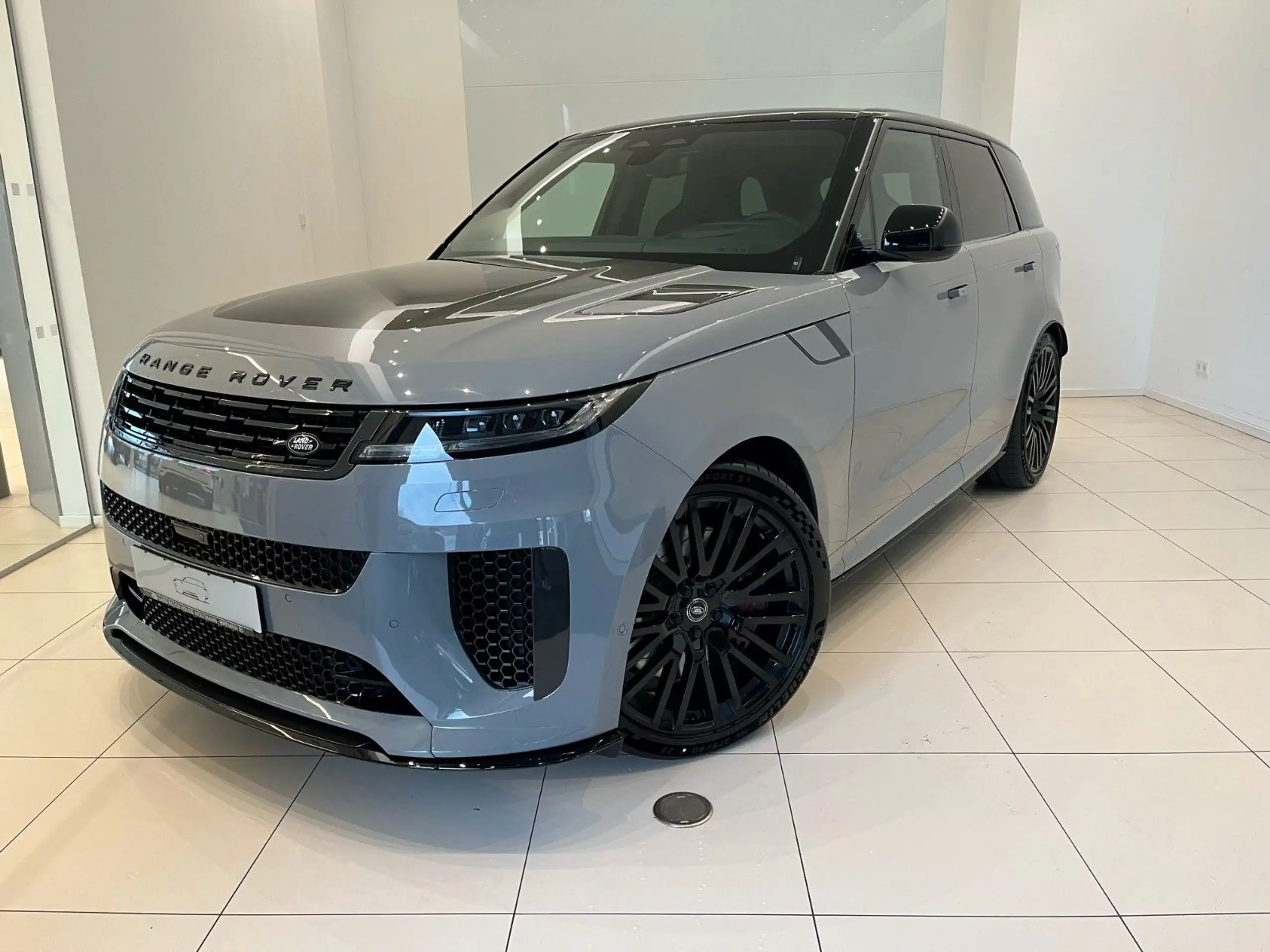 Land Rover - Range Rover Sport