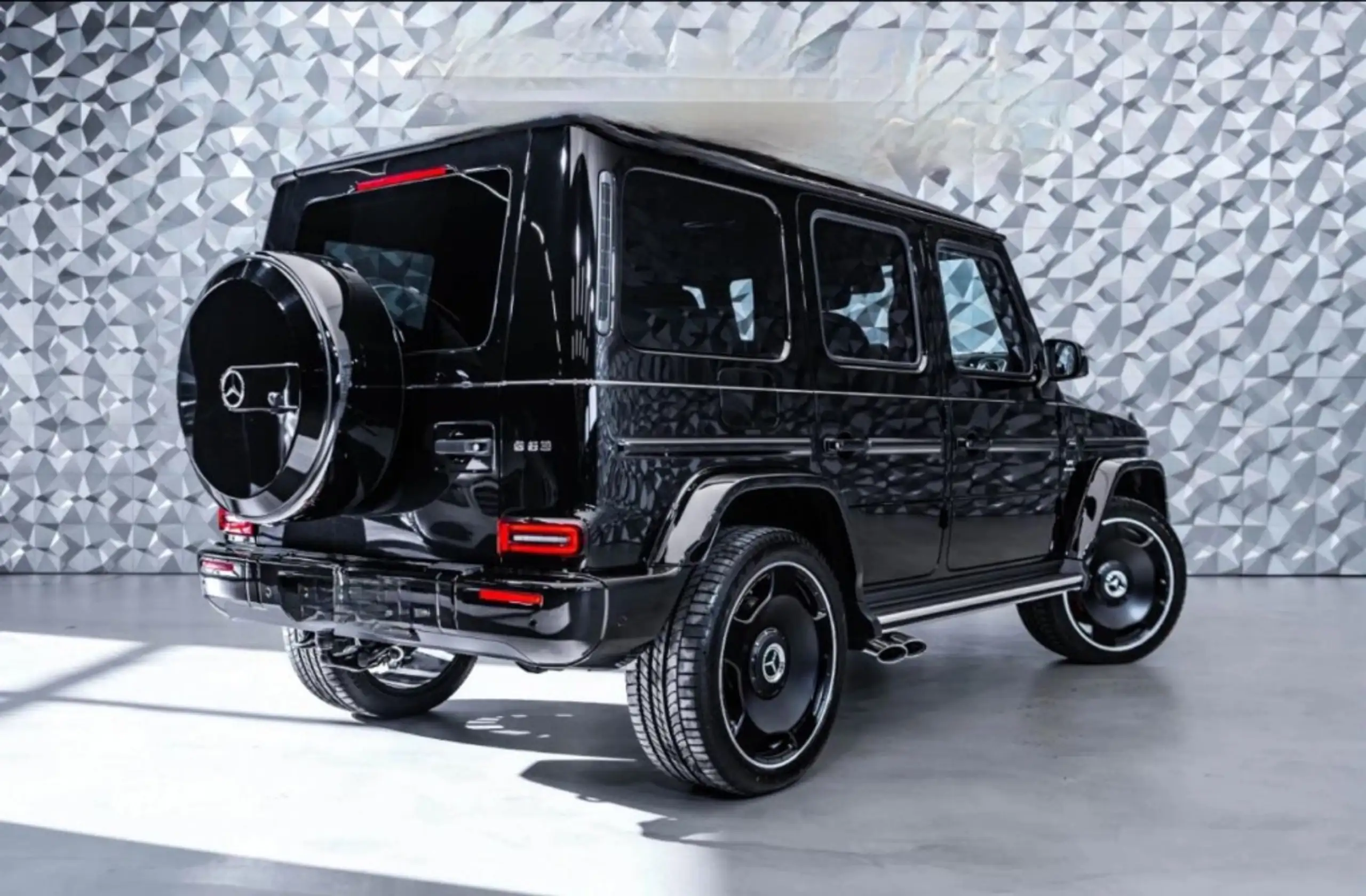 Mercedes-Benz - G 63 AMG