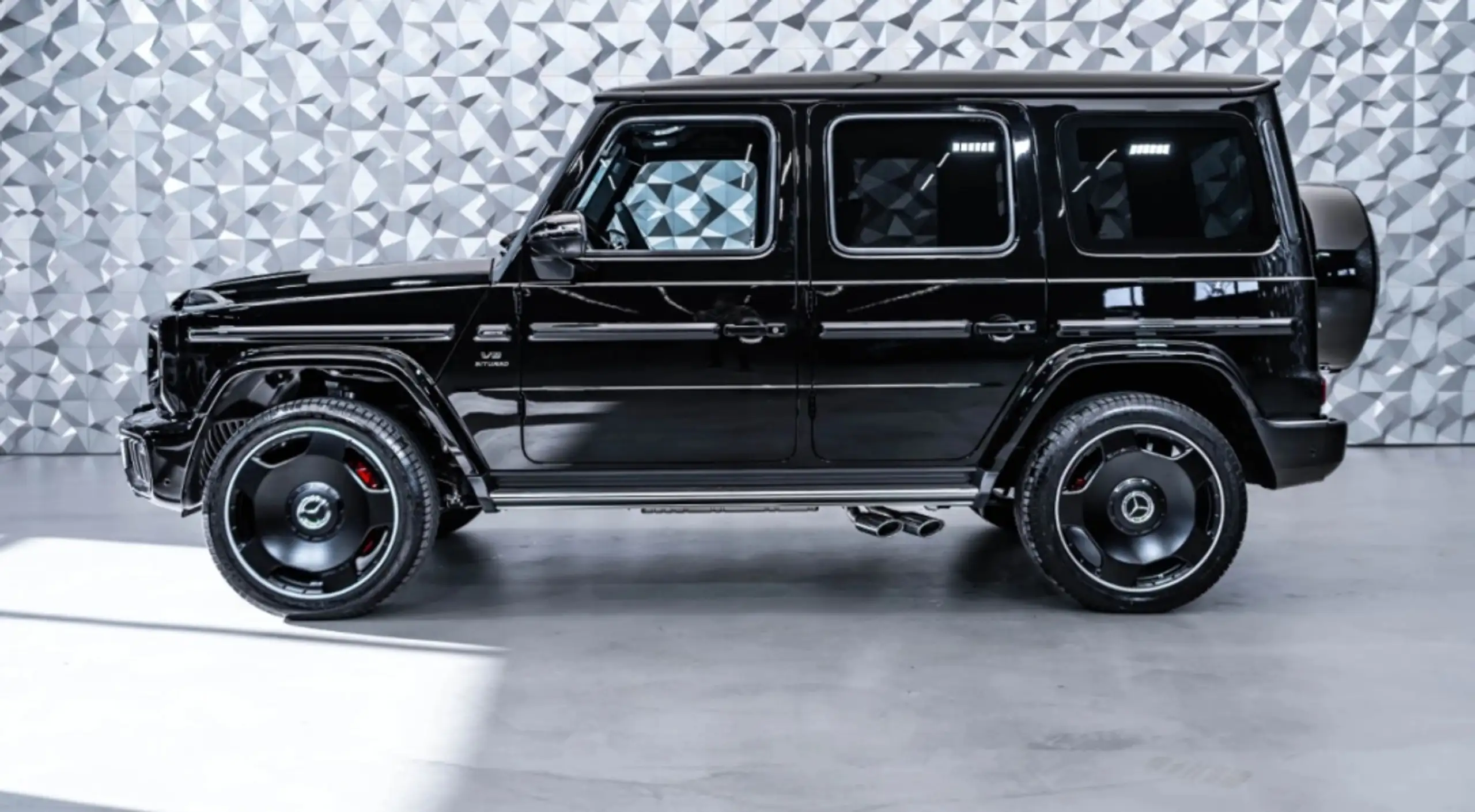 Mercedes-Benz - G 63 AMG