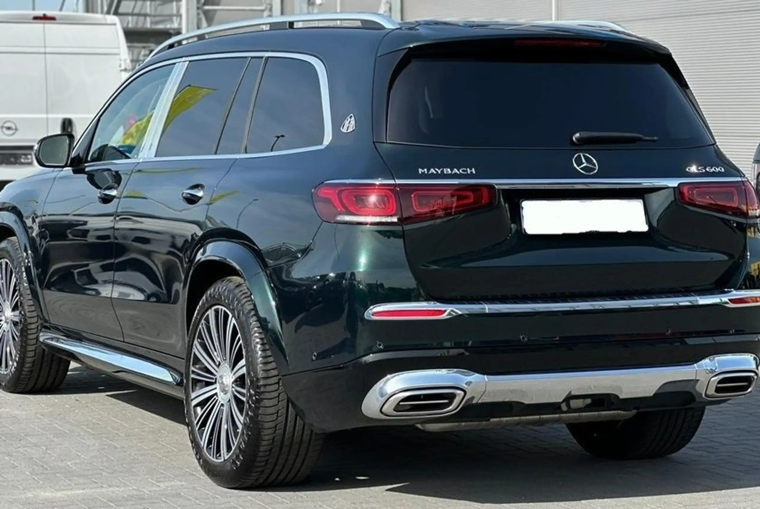 Mercedes-Benz - GLS 600