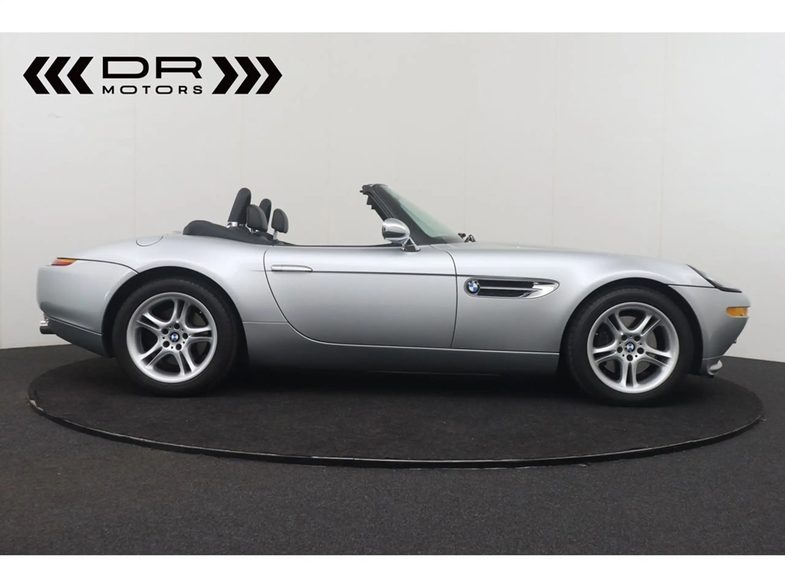 BMW - Z8