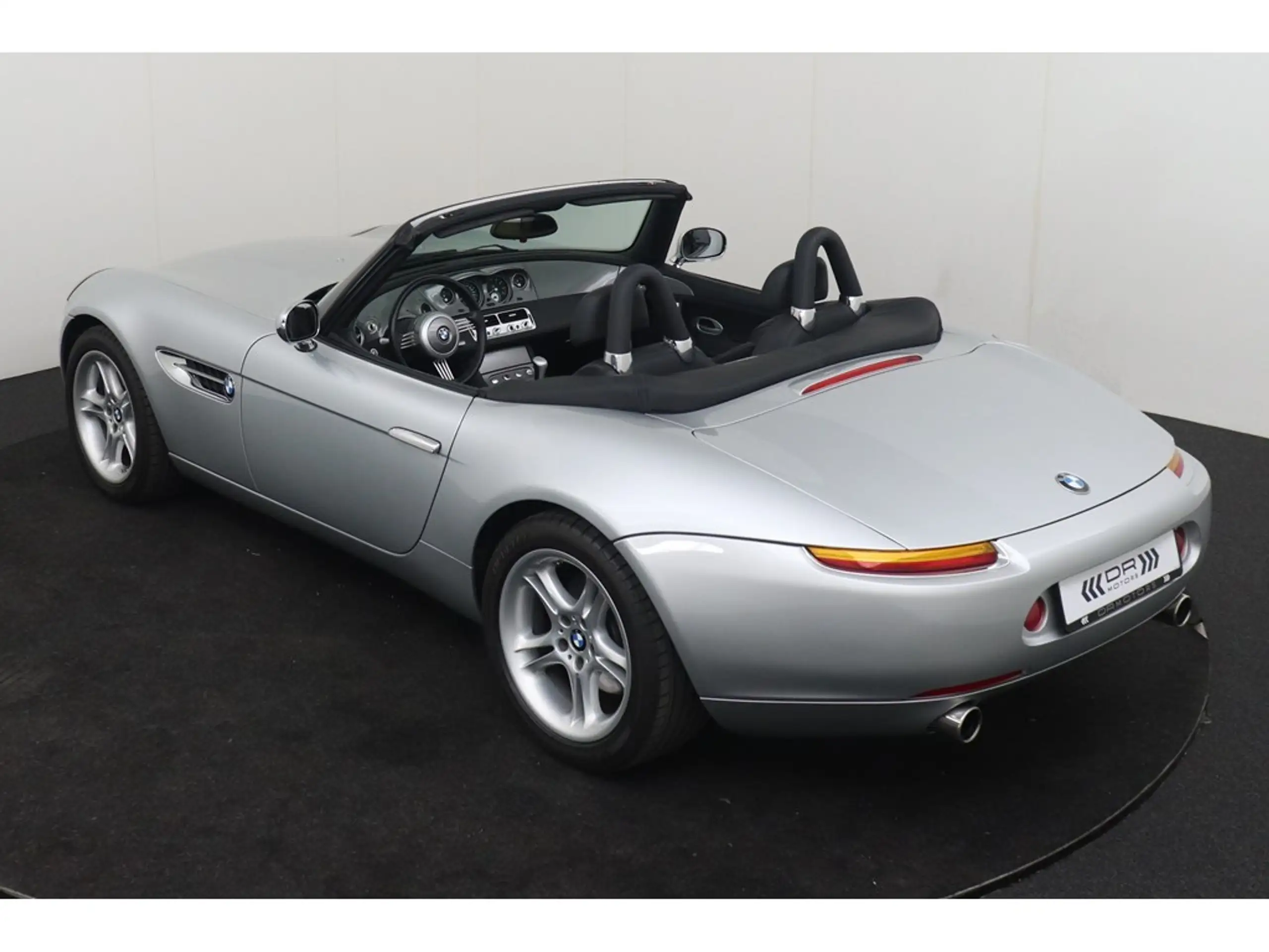 BMW - Z8