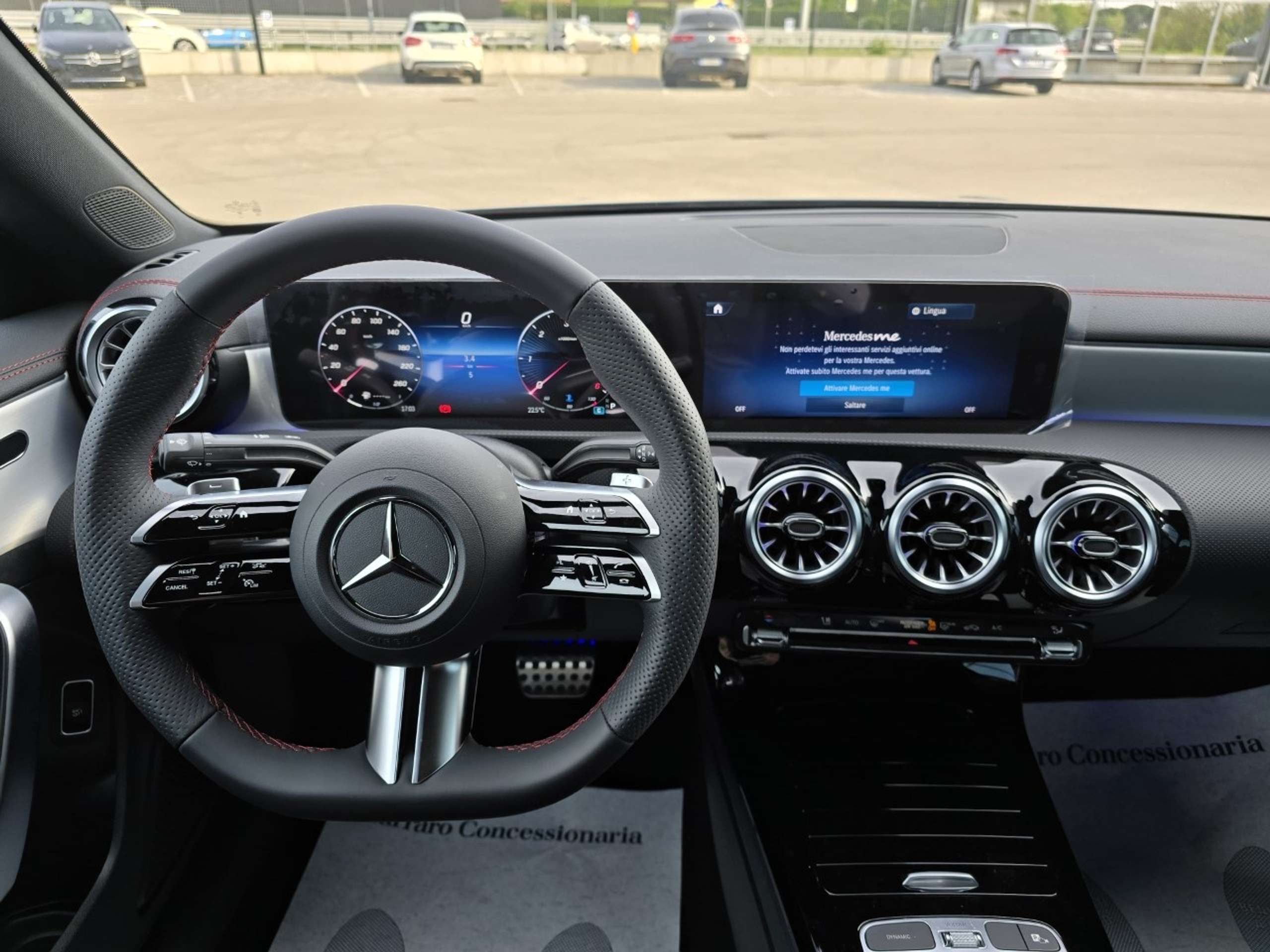 Mercedes-Benz - CLA 200