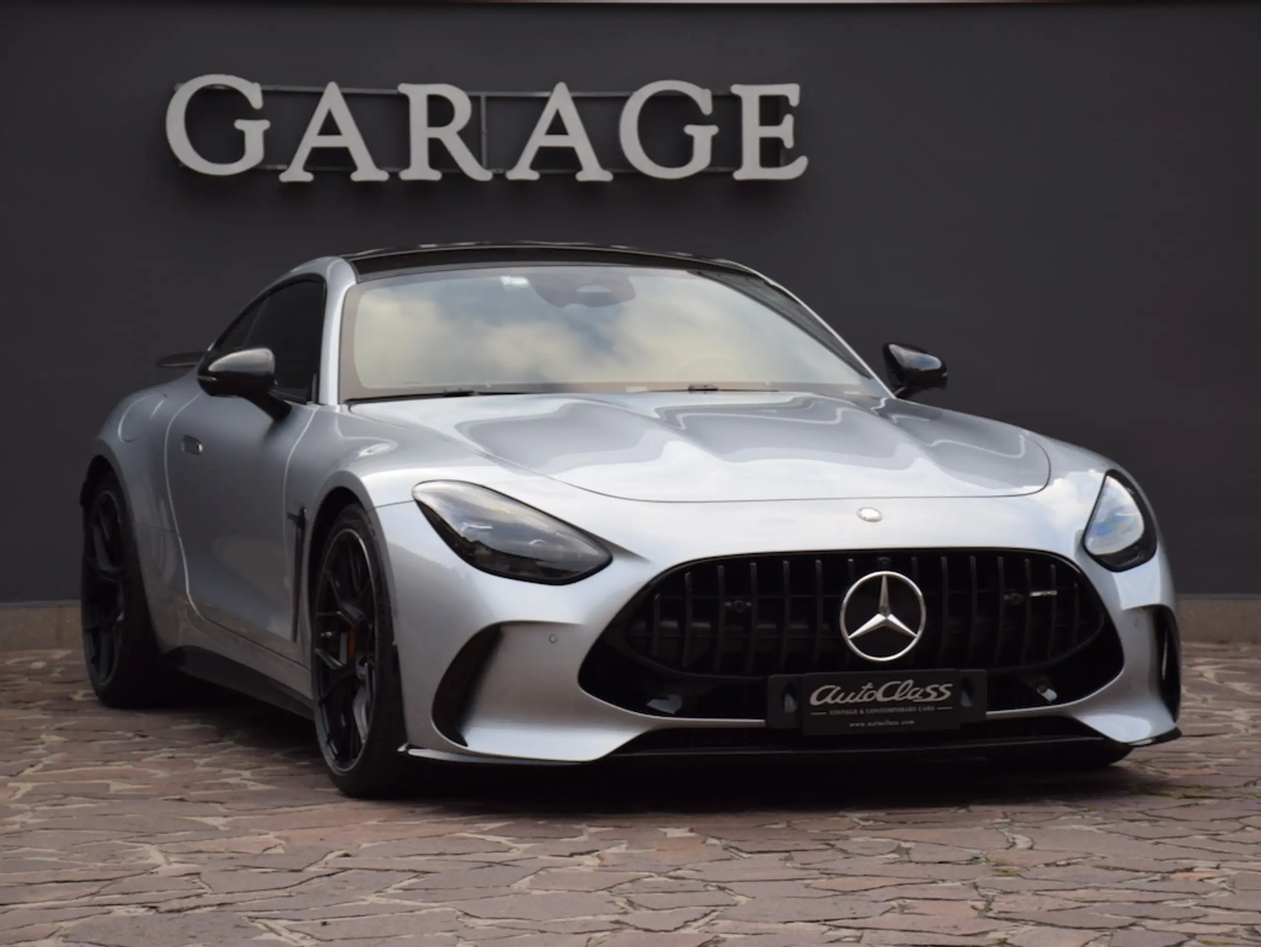 Mercedes-Benz - AMG GT