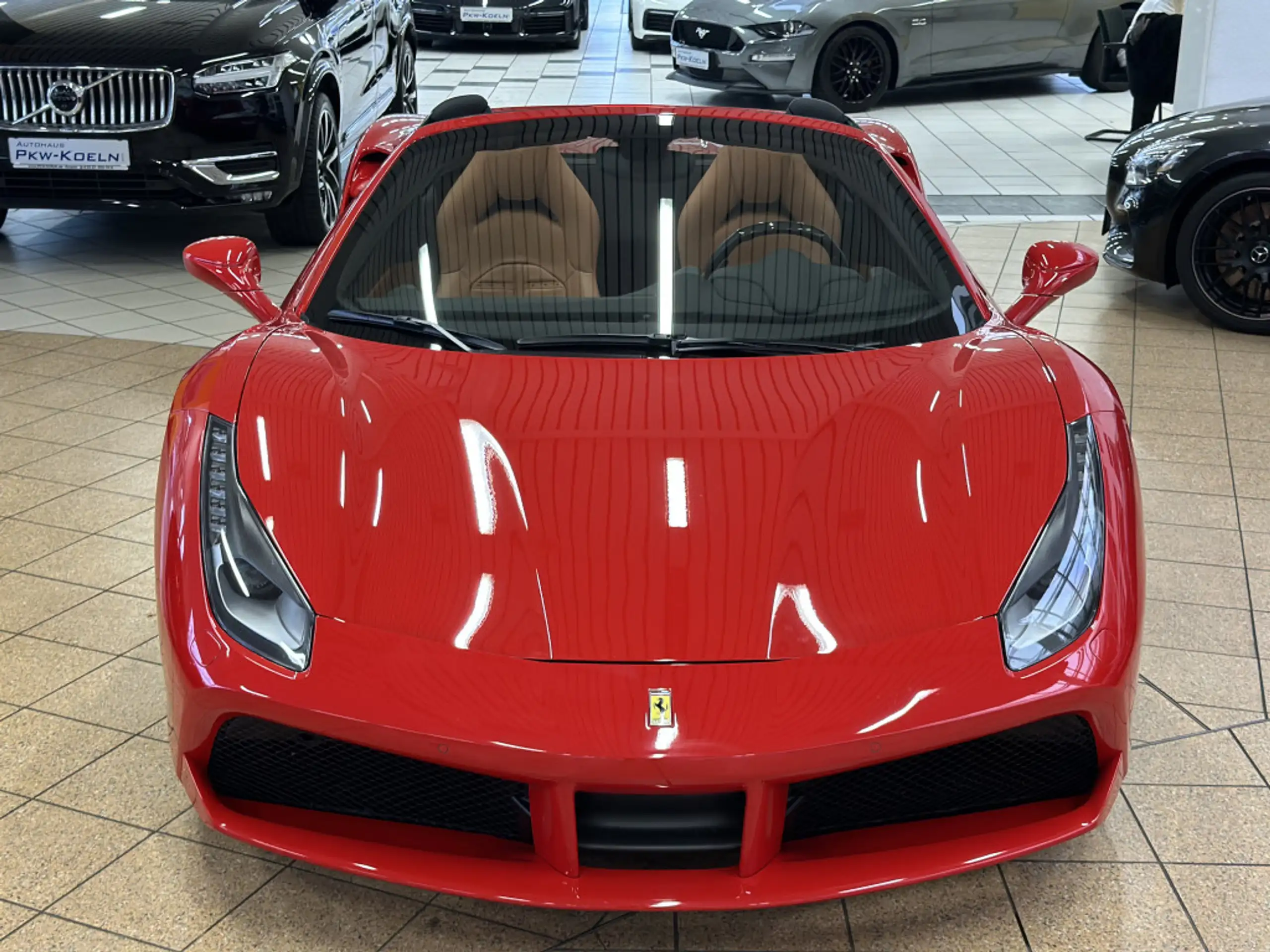 Ferrari - 488