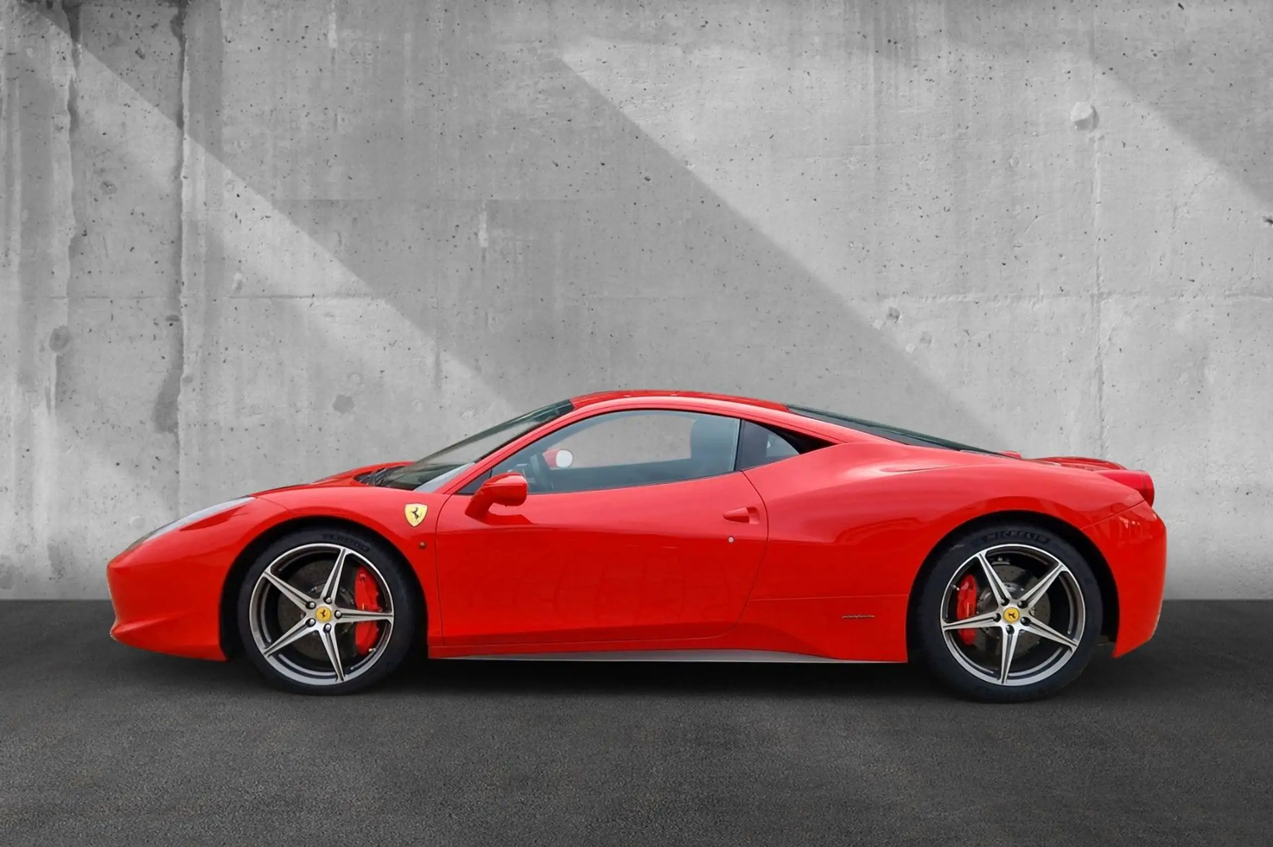 Ferrari - 458