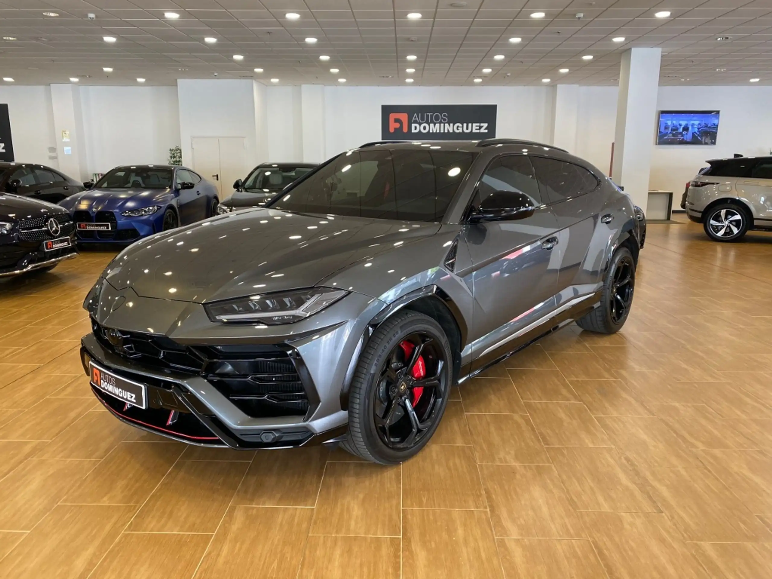 Lamborghini - Urus