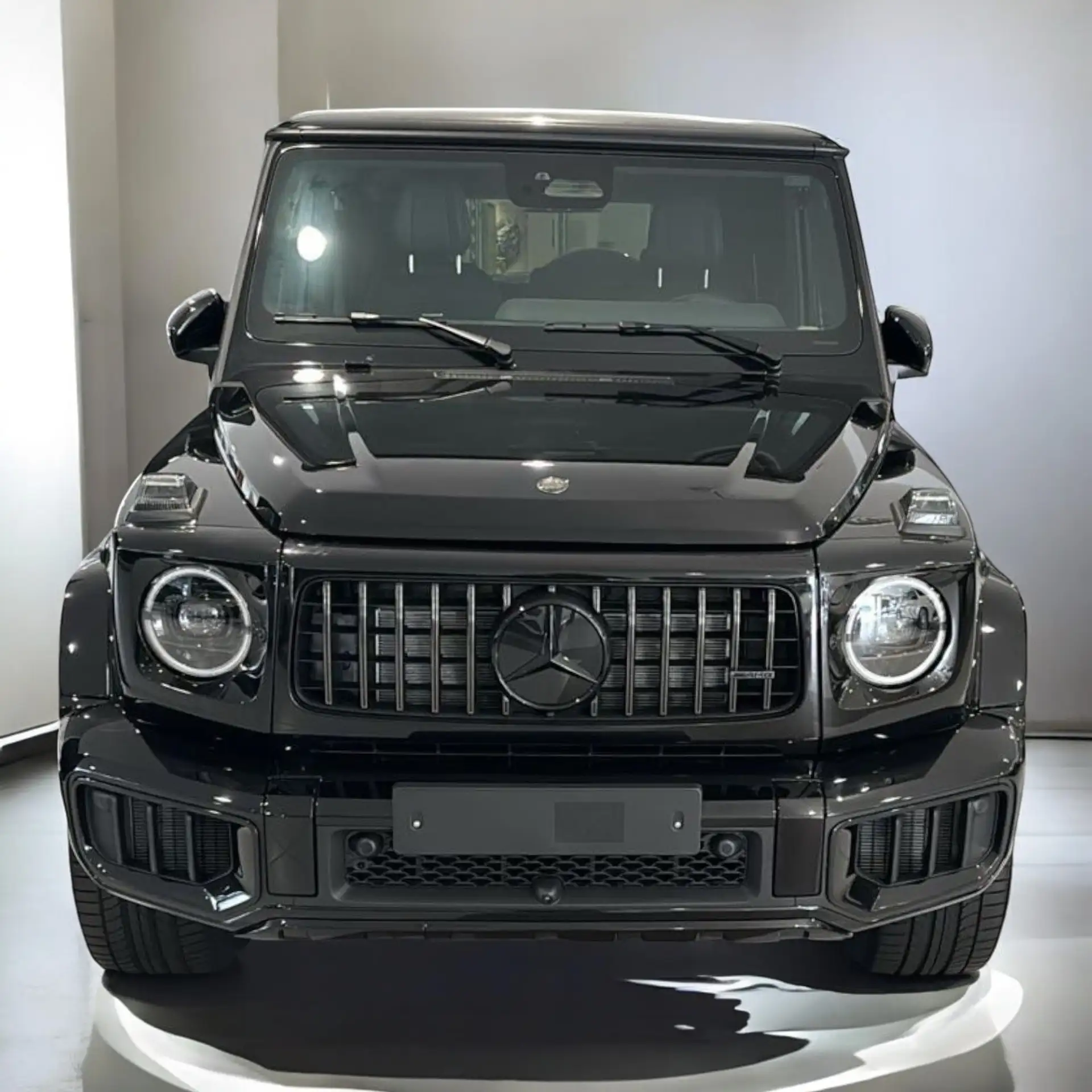 Mercedes-Benz - G 63 AMG