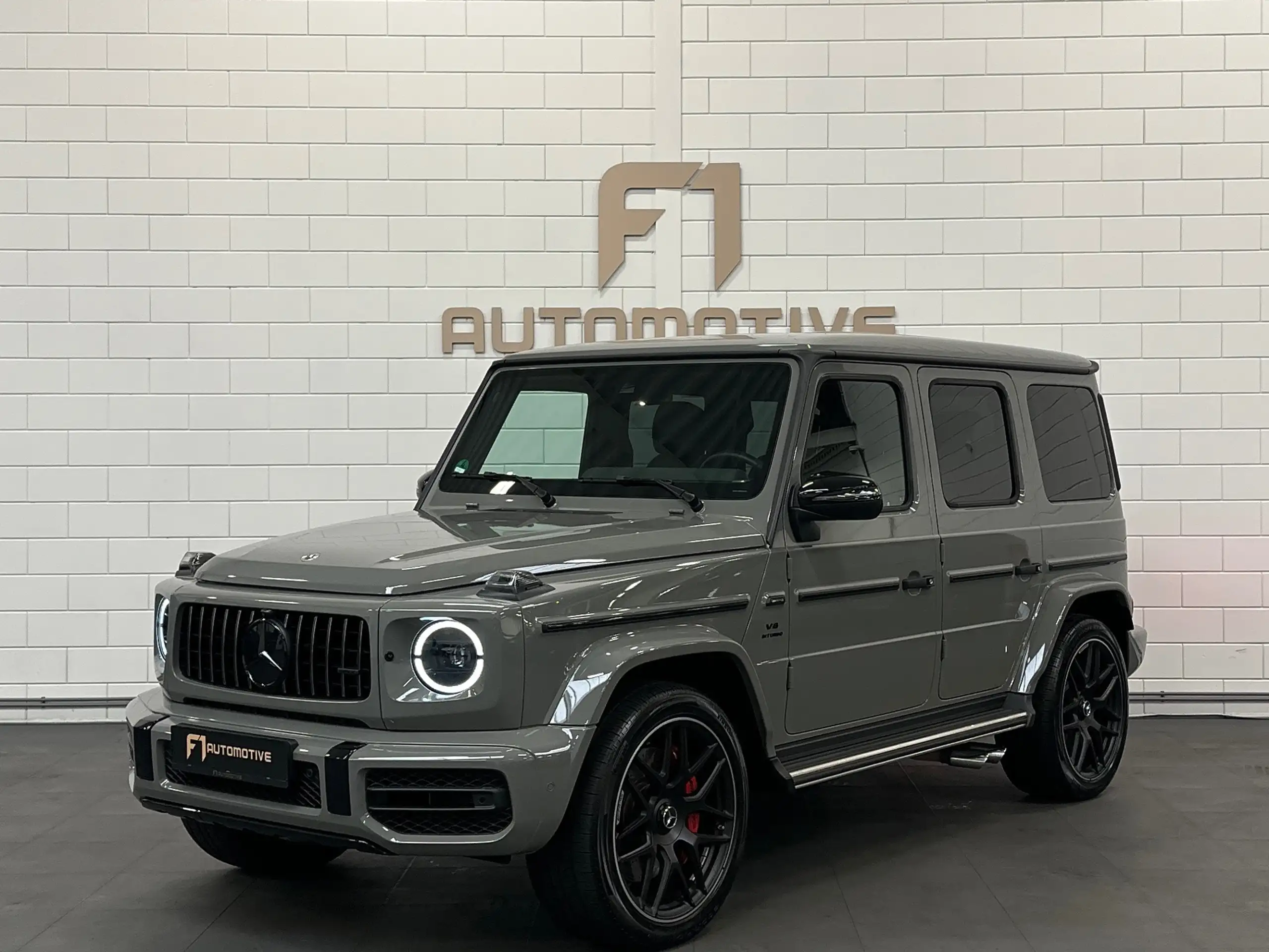 Mercedes-Benz - G 63 AMG