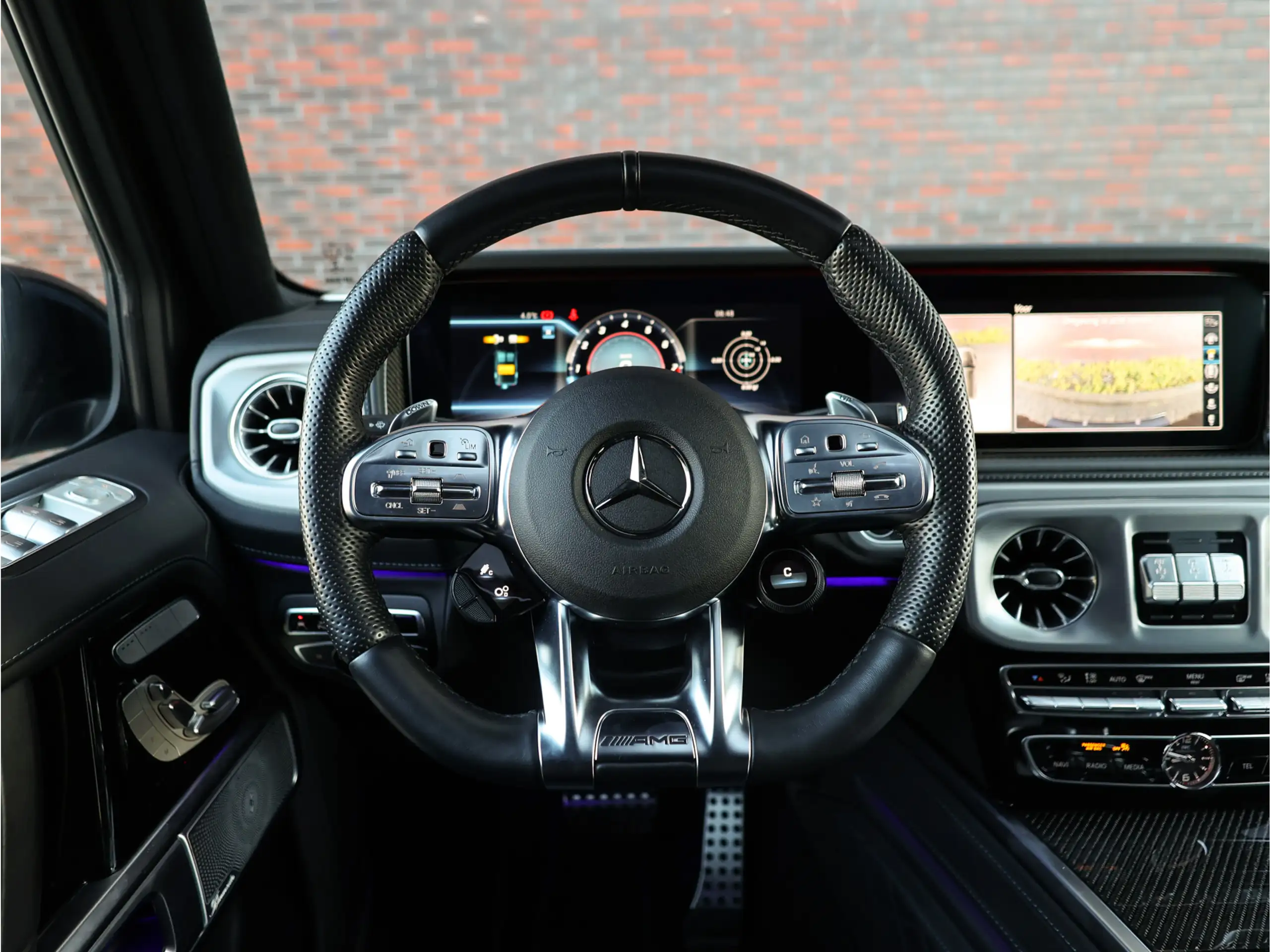 Mercedes-Benz - G 63 AMG