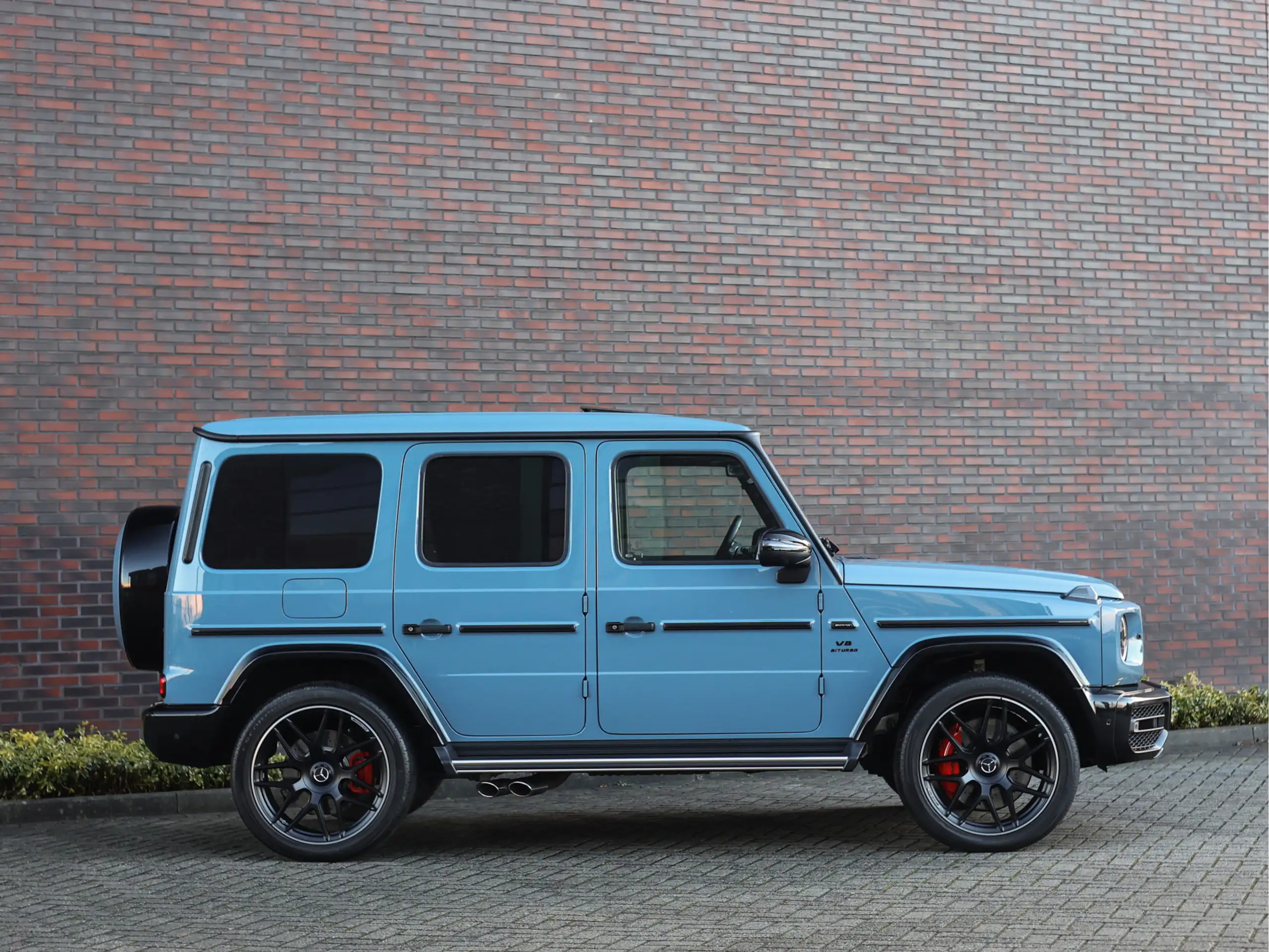 Mercedes-Benz - G 63 AMG