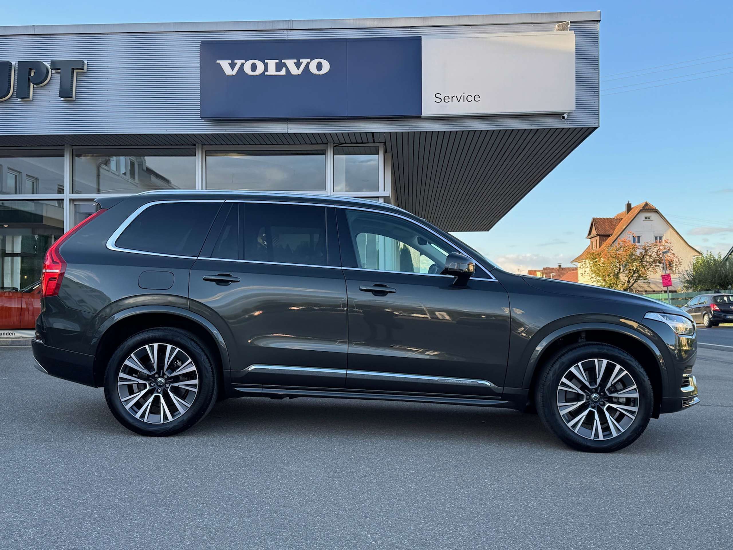 Volvo - XC90