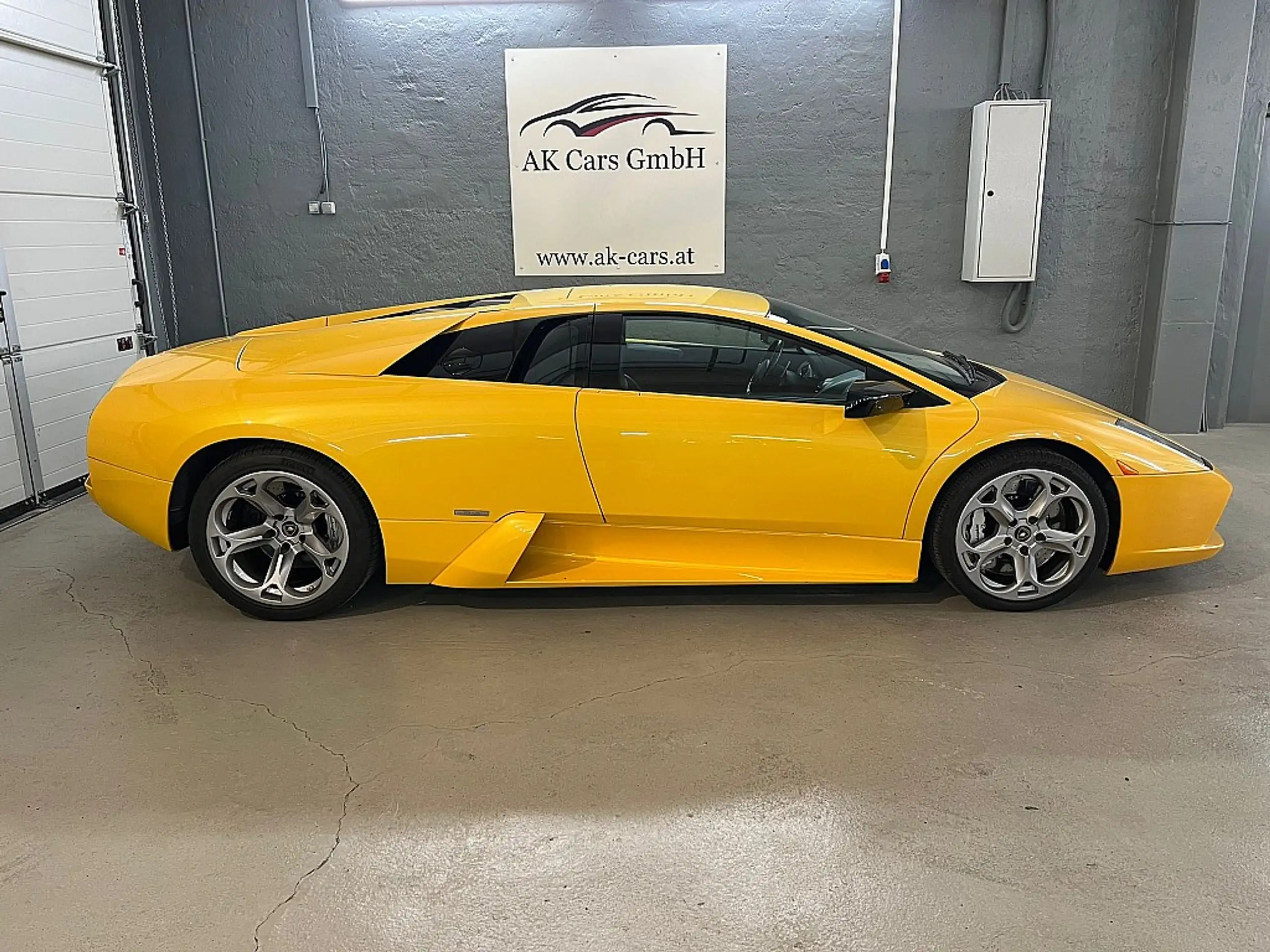 Lamborghini - Murciélago