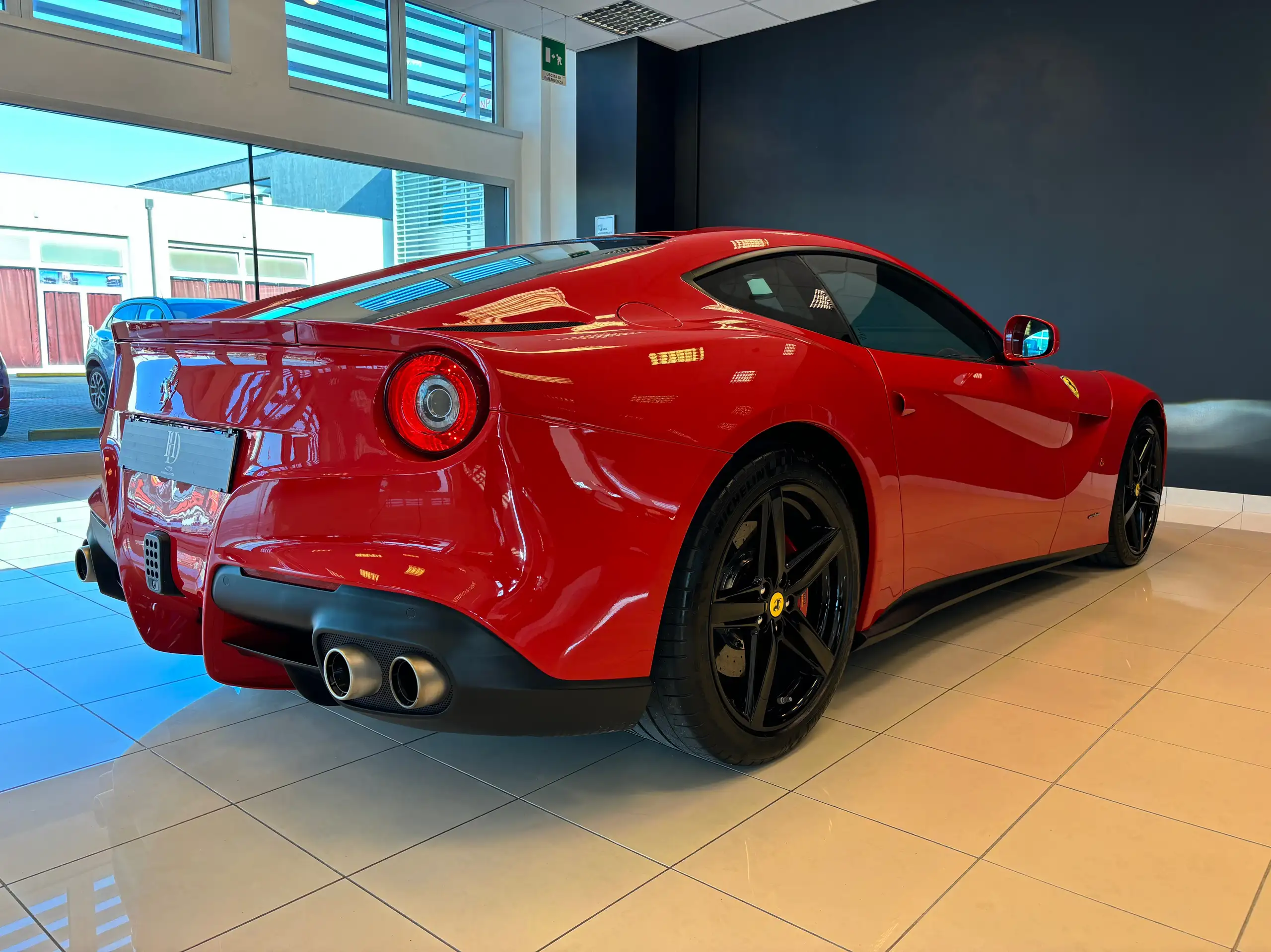 Ferrari - F12