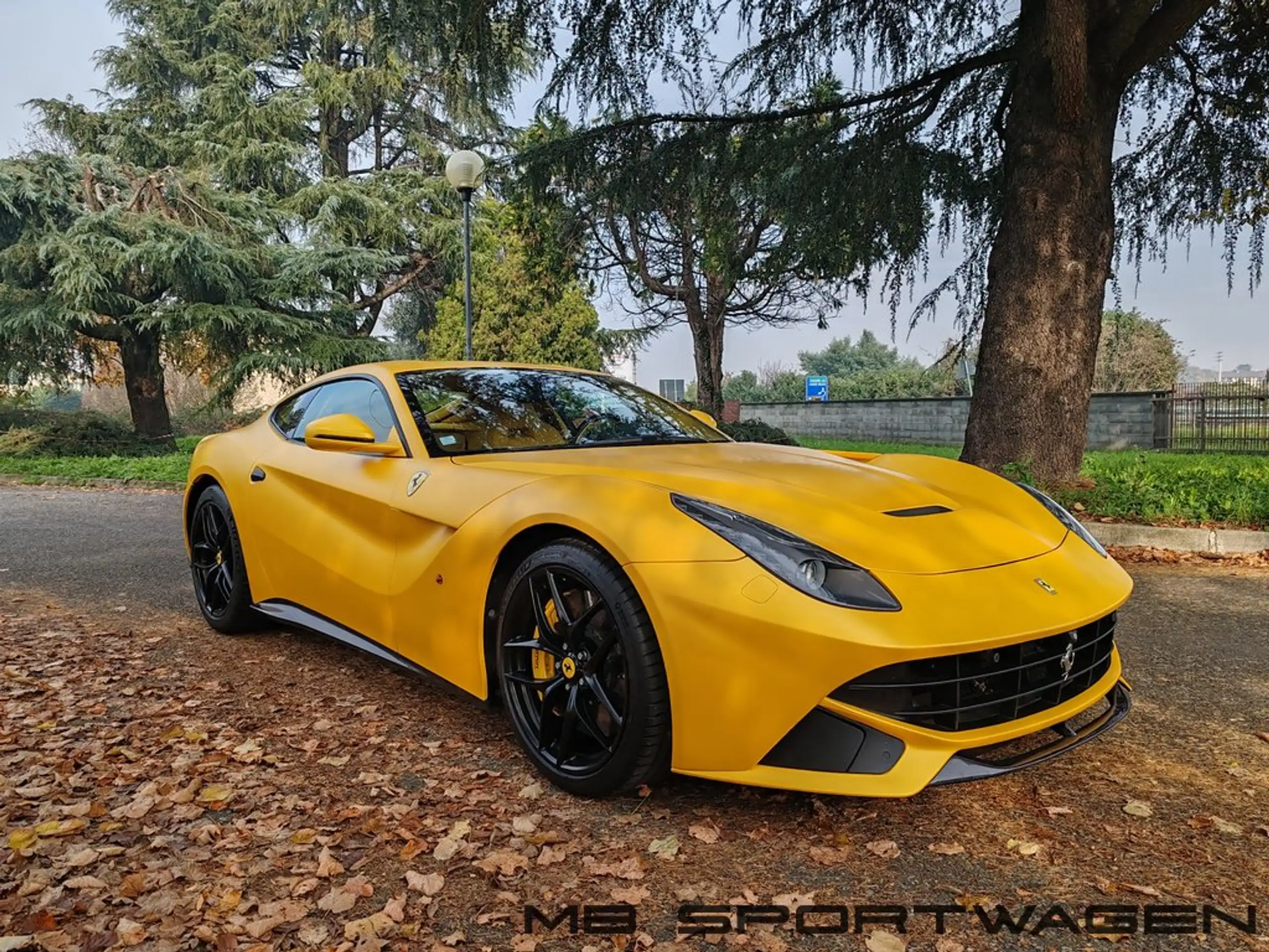 Ferrari - F12