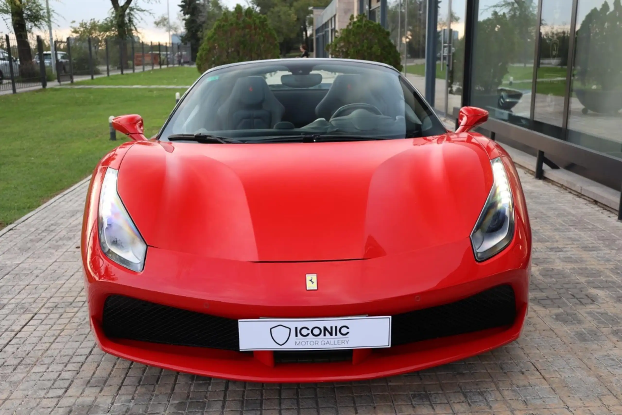 Ferrari - 488