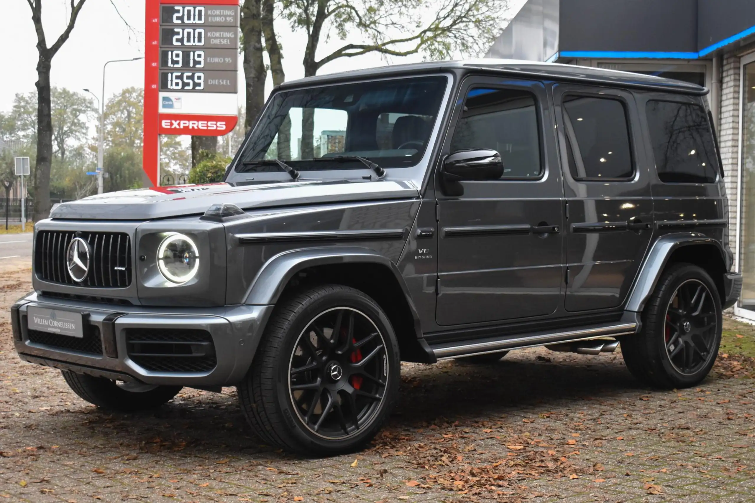 Mercedes-Benz - G 63 AMG