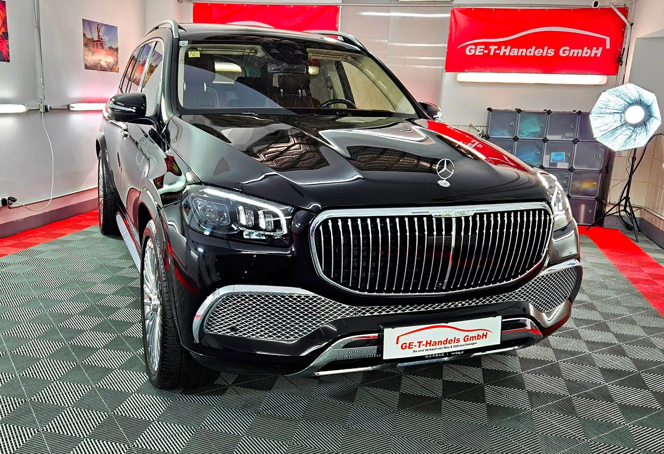 Mercedes-Benz - Maybach GLS