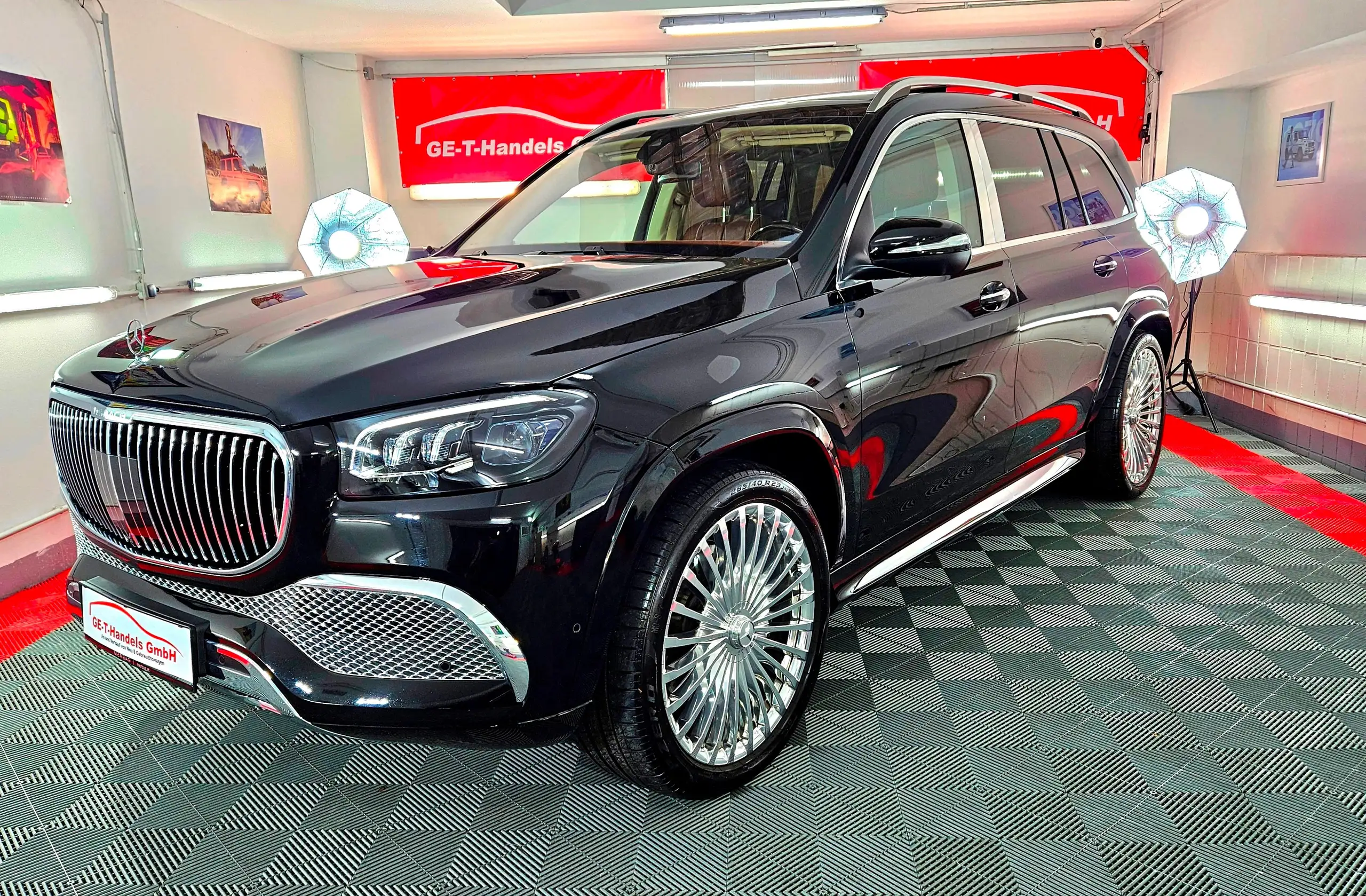 Mercedes-Benz - Maybach GLS