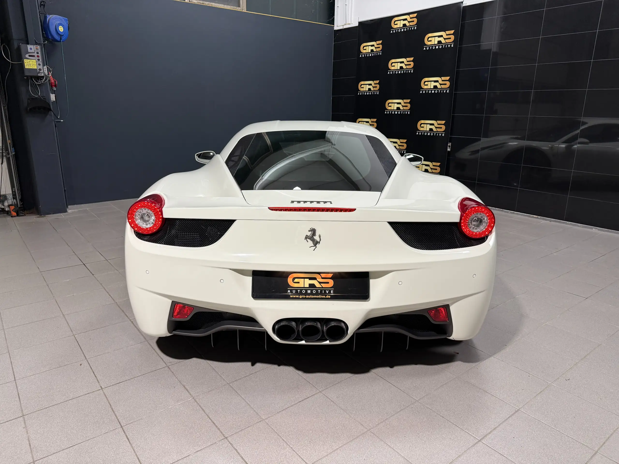 Ferrari - 458