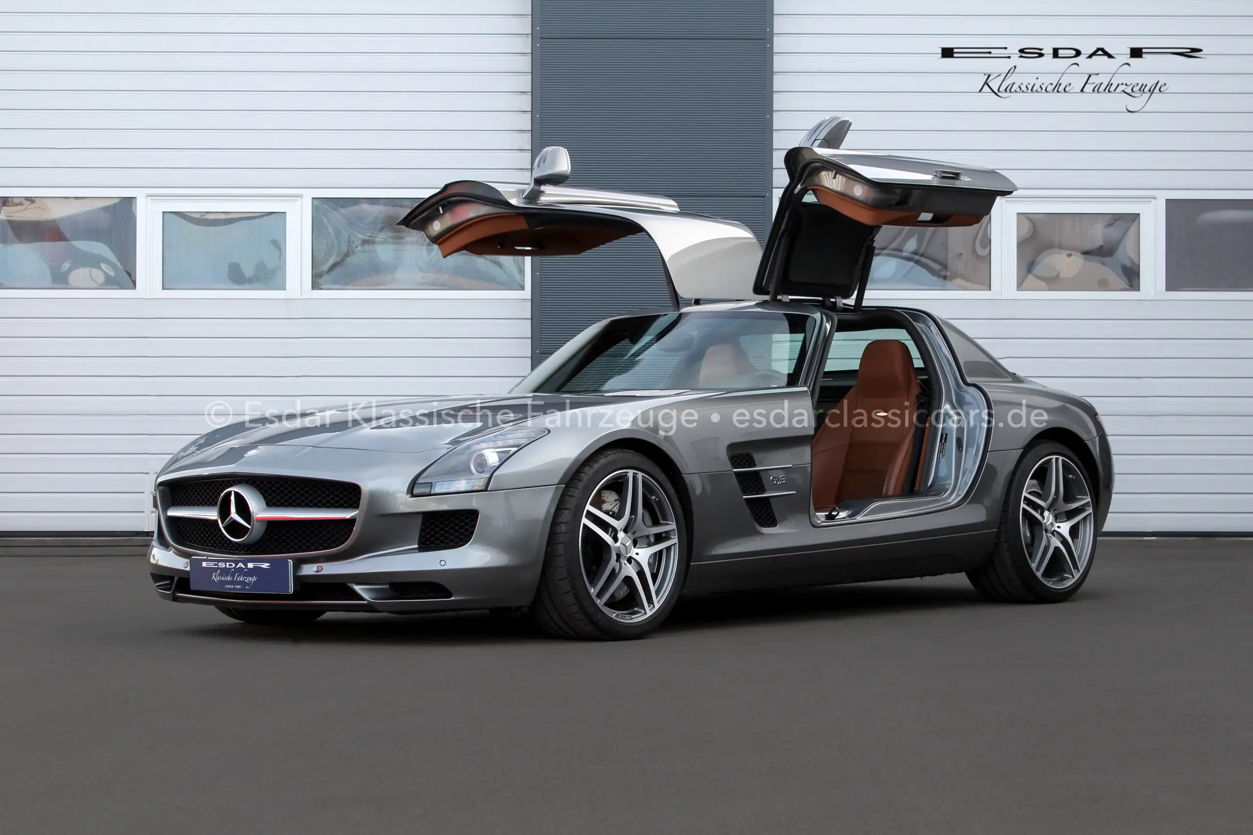 Mercedes-Benz - SLS