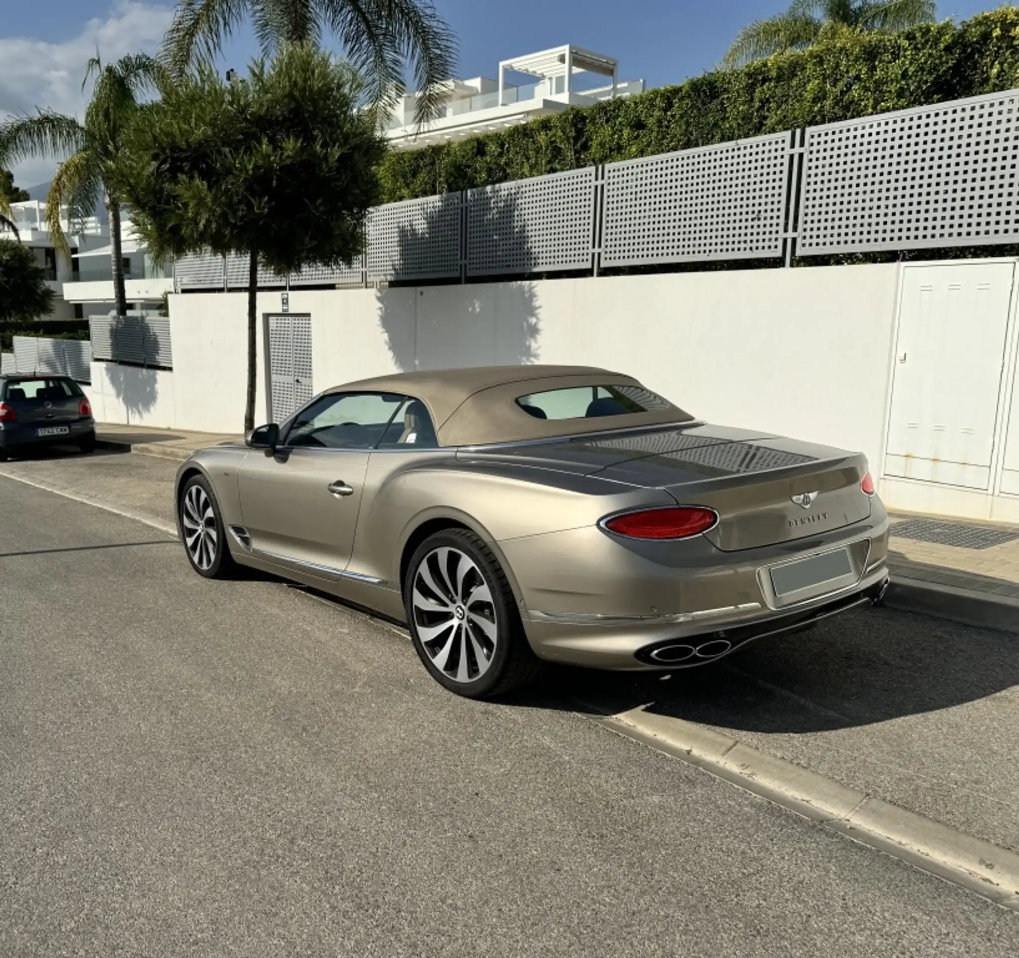 Bentley - Continental GT