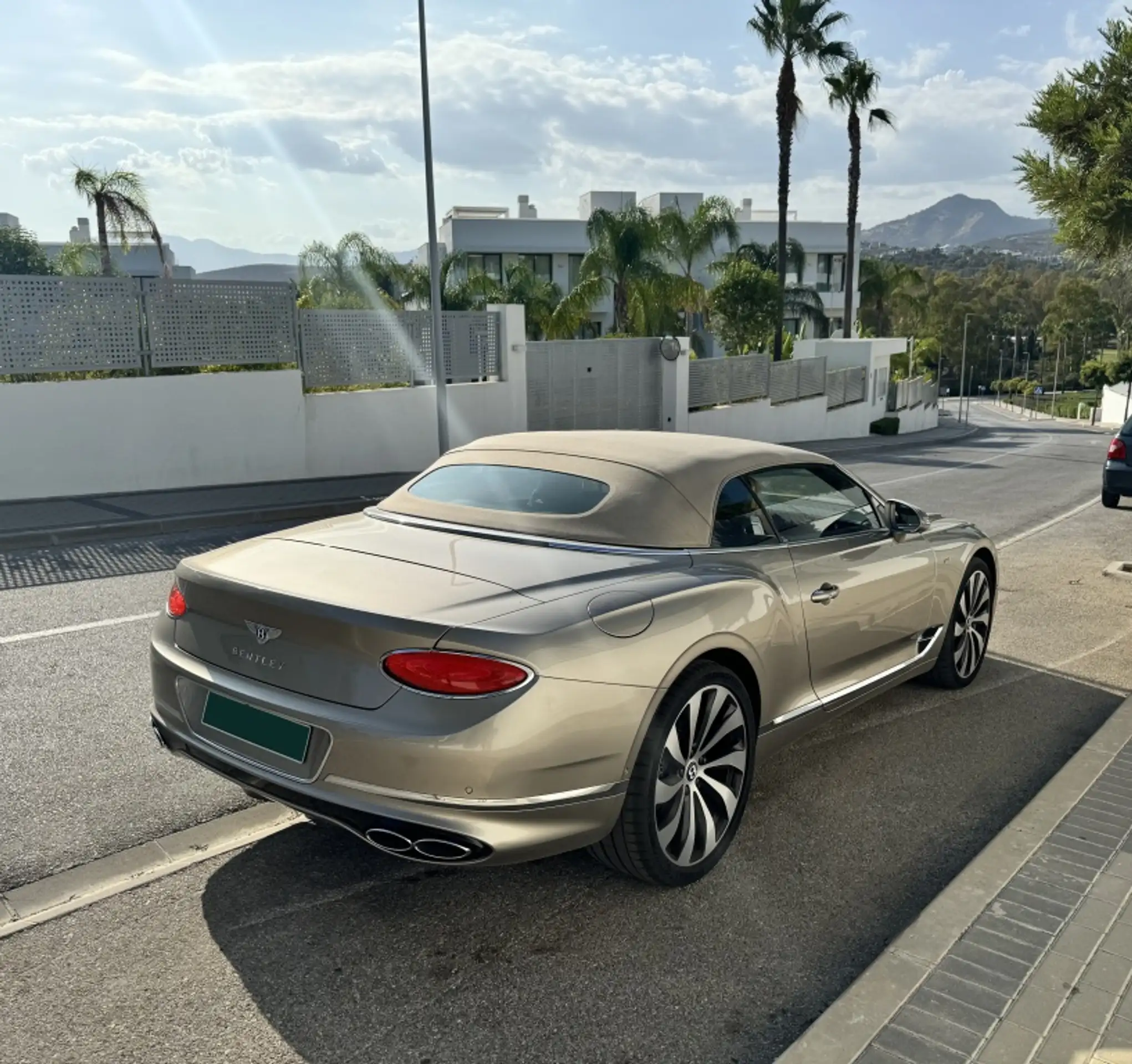 Bentley - Continental GT