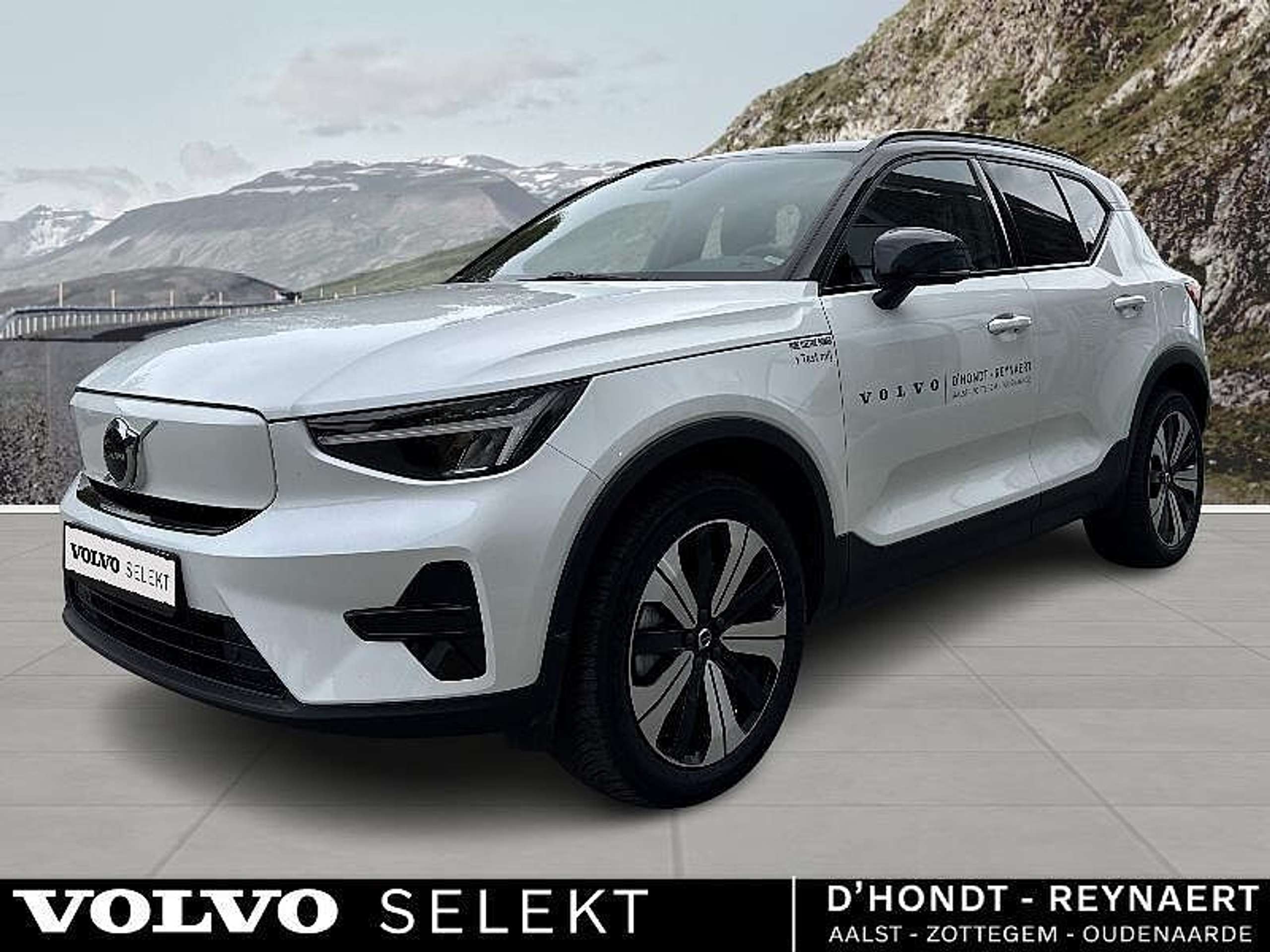 Volvo - XC40