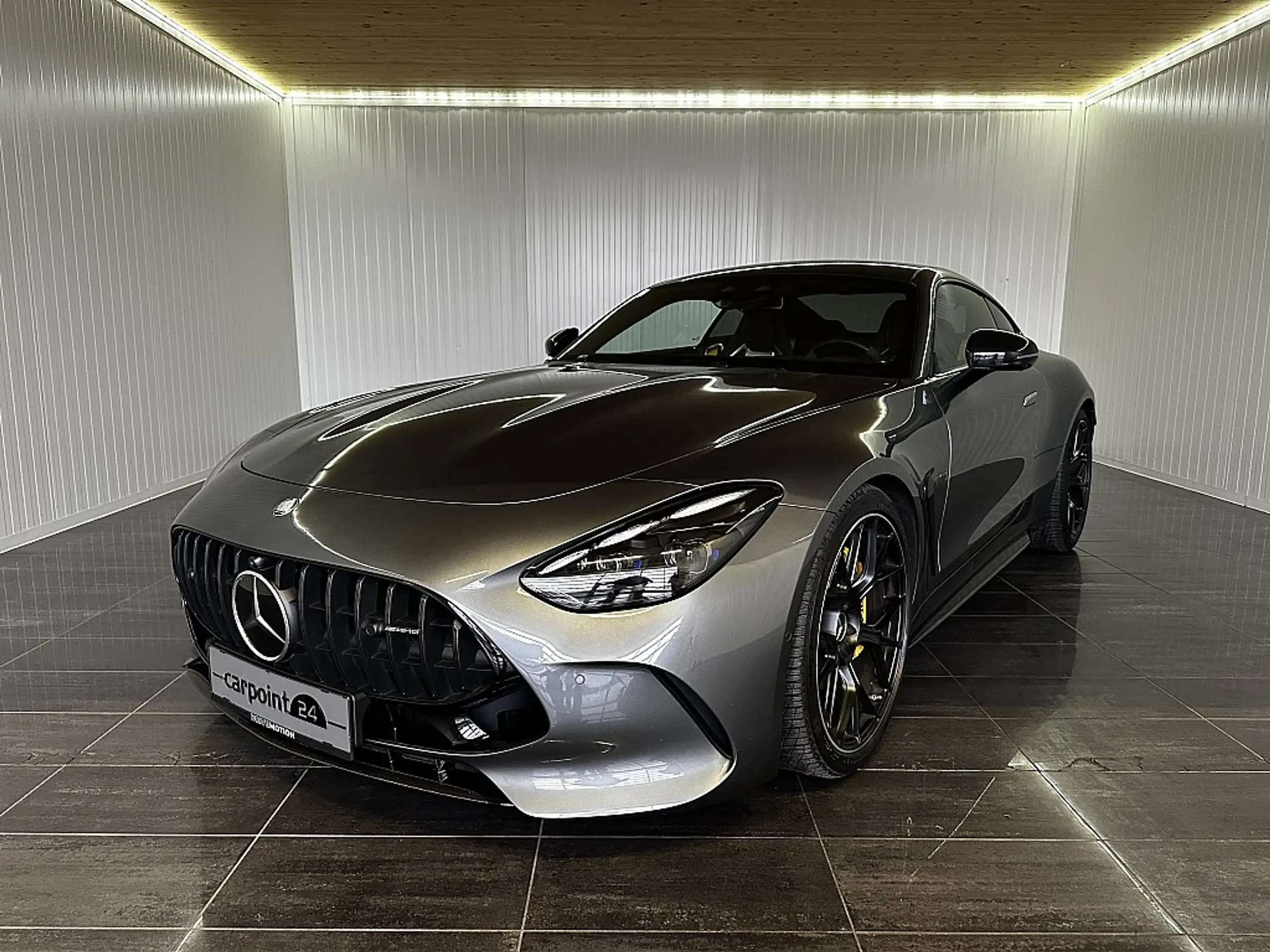 Mercedes-Benz - AMG GT