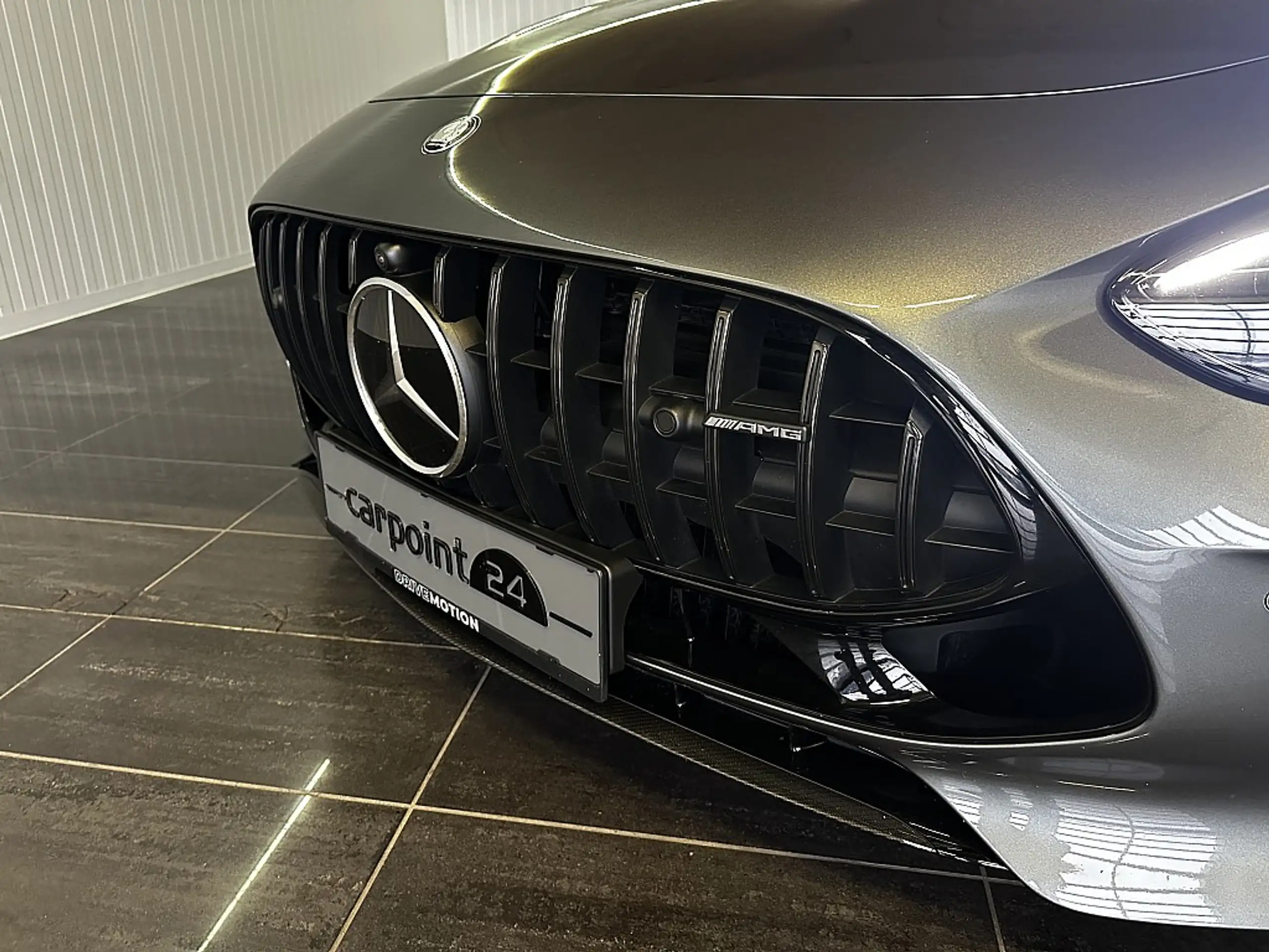 Mercedes-Benz - AMG GT