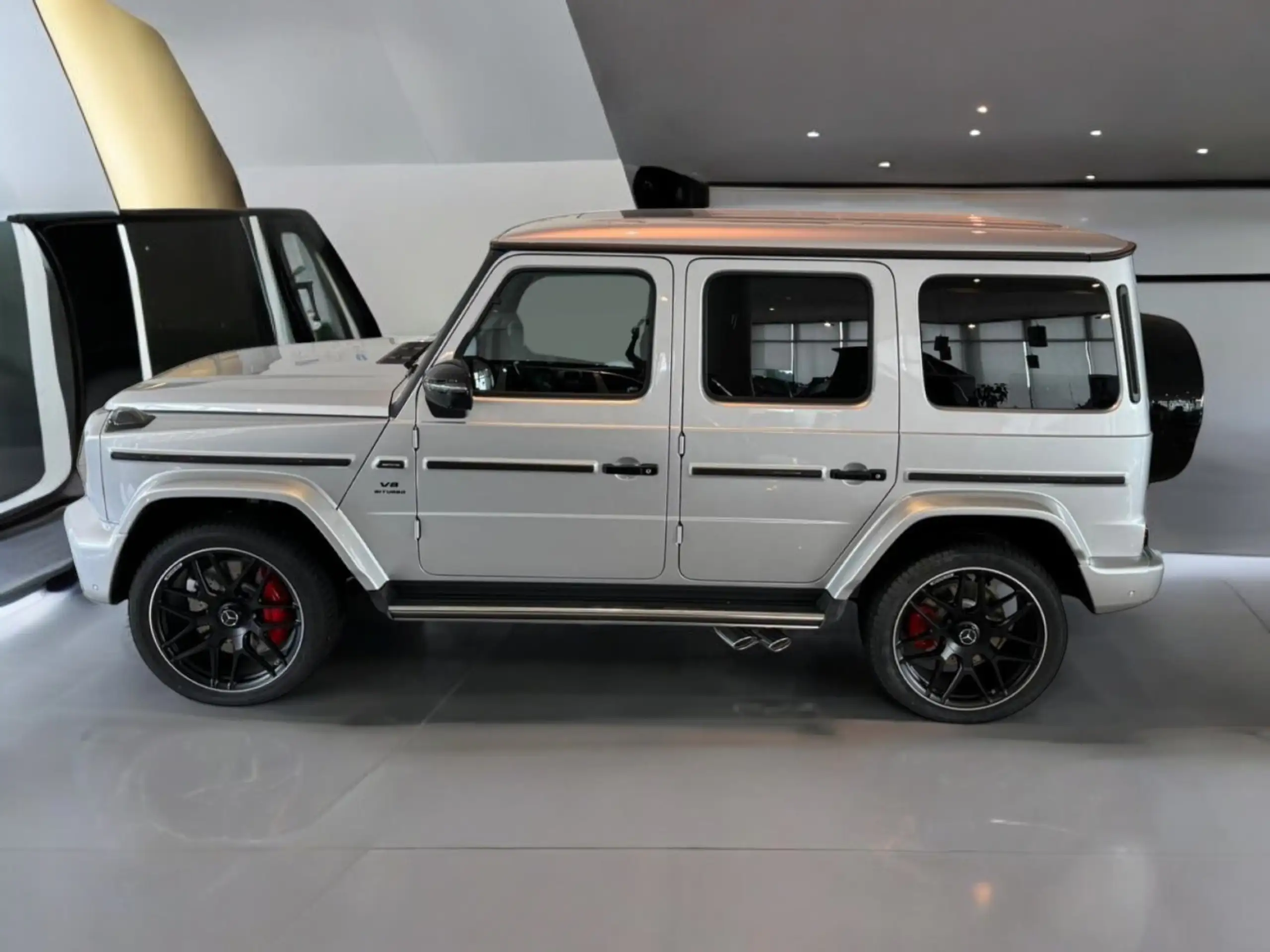 Mercedes-Benz - G 63 AMG