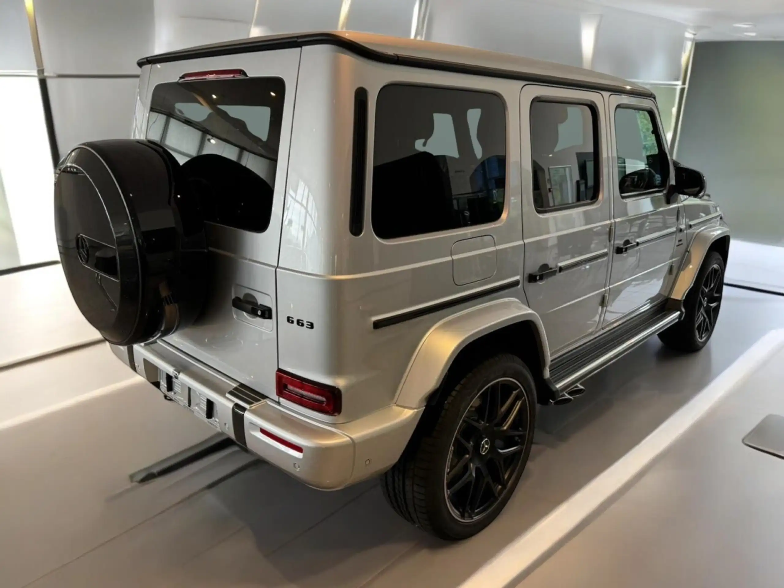 Mercedes-Benz - G 63 AMG