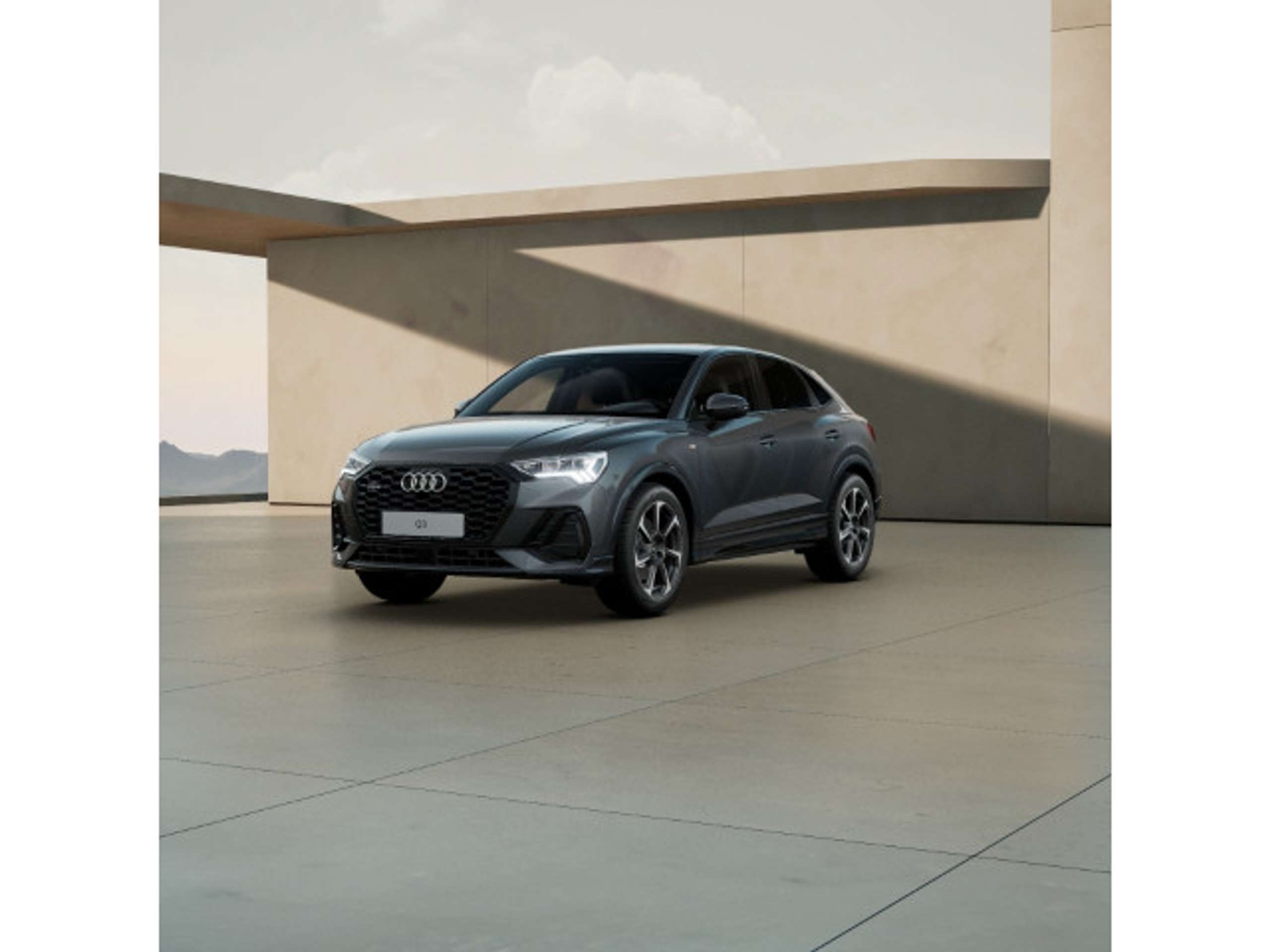 Audi - Q3