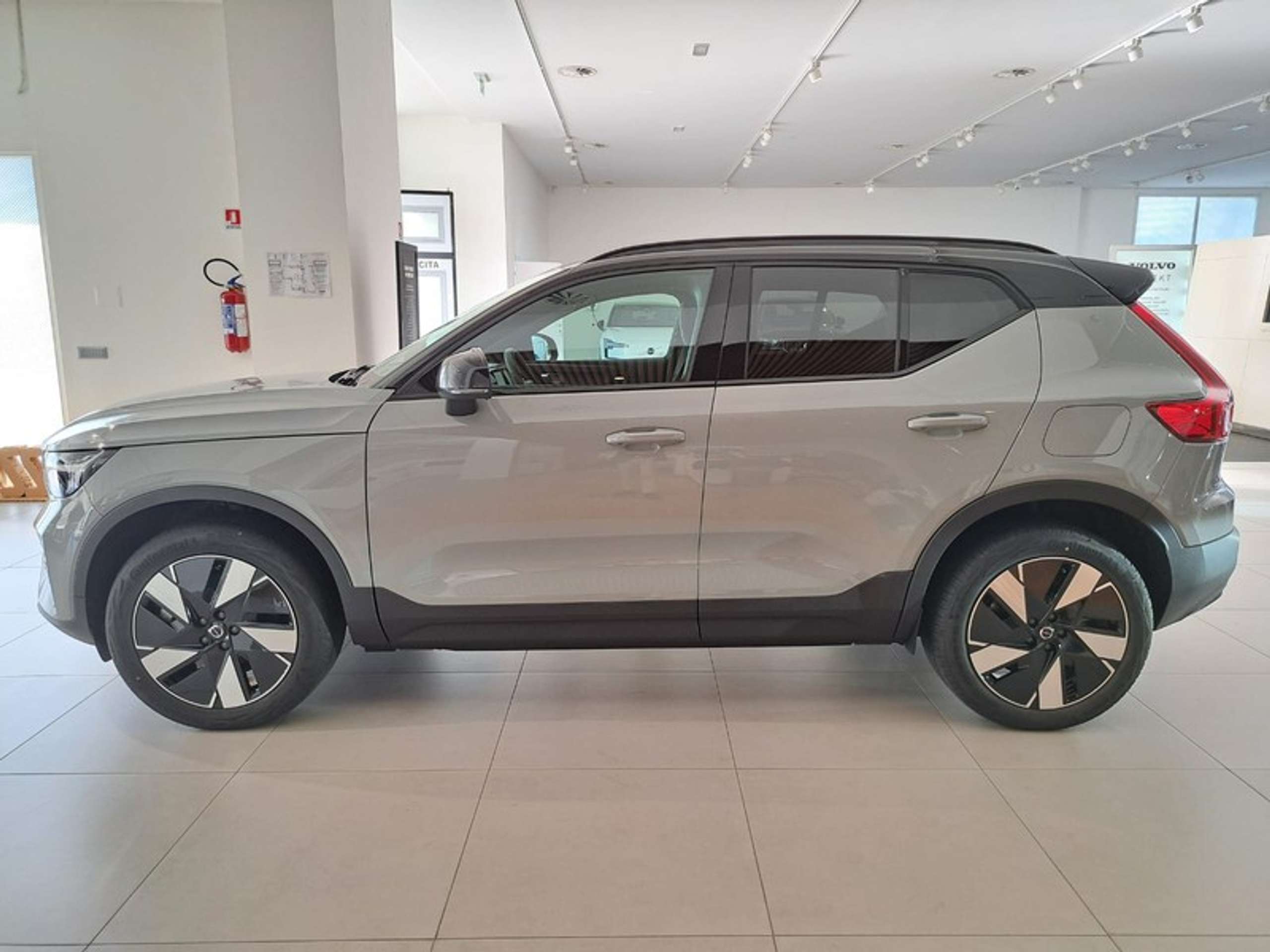 Volvo - XC40