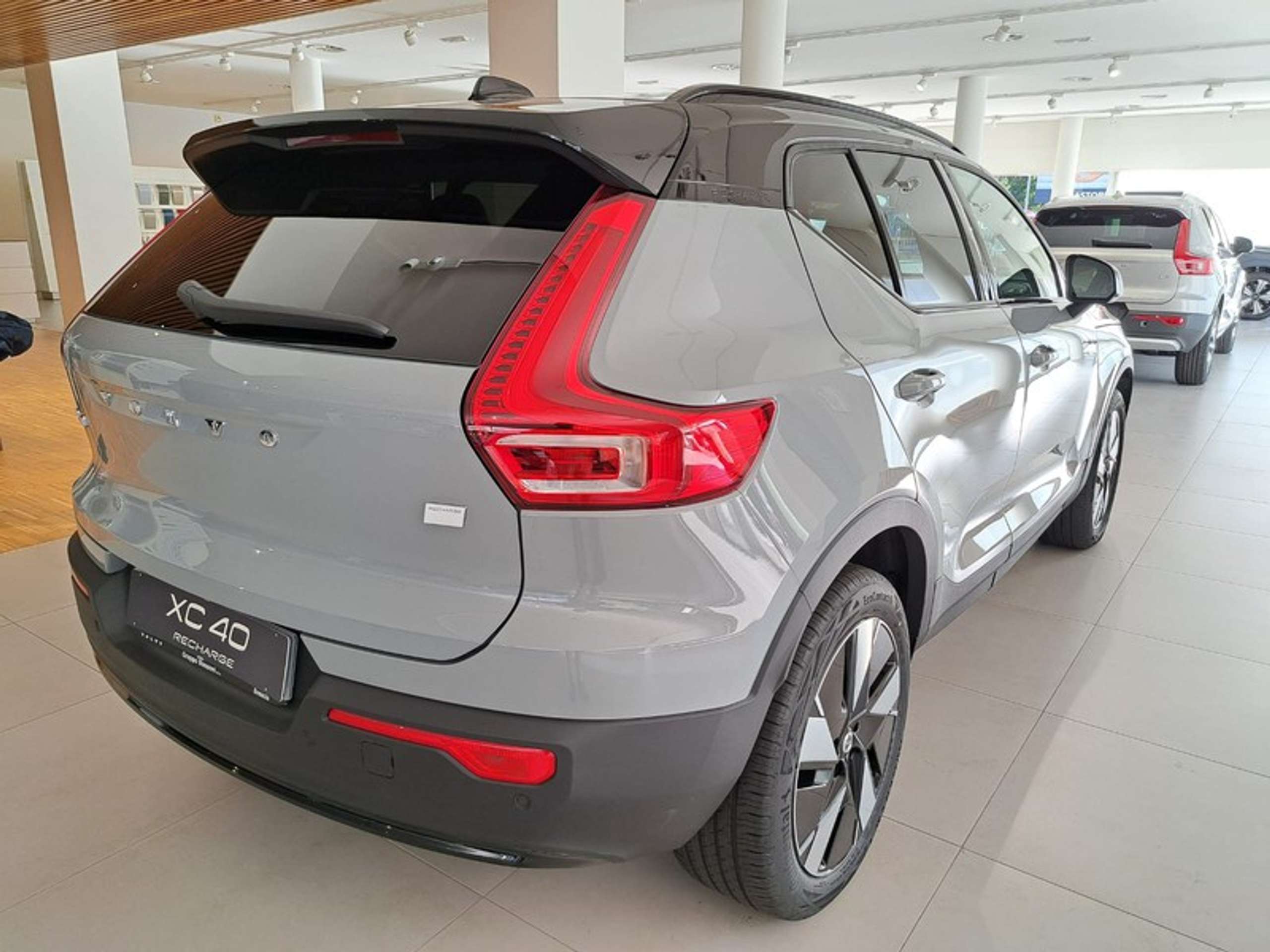 Volvo - XC40