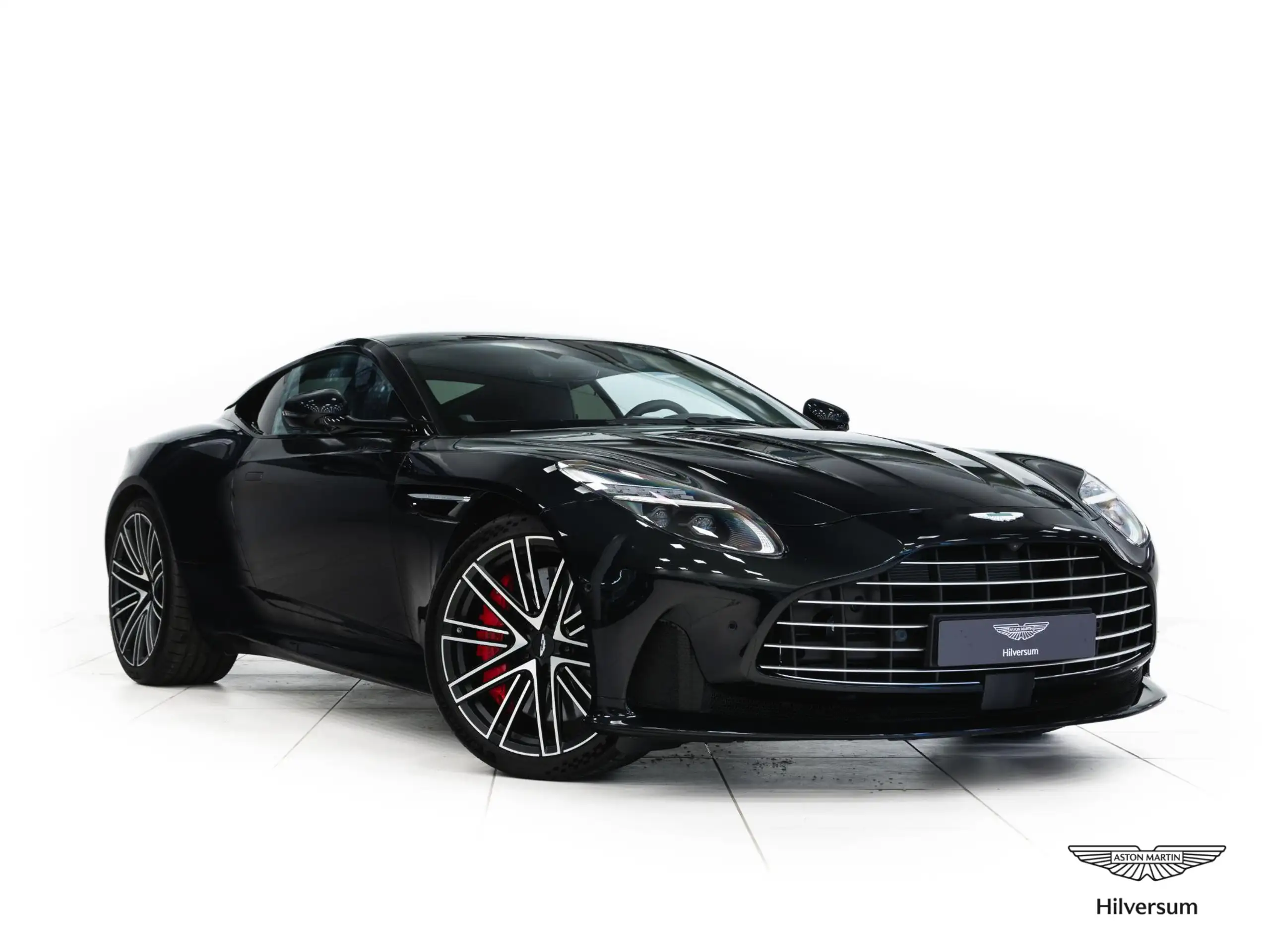 Aston Martin - DB12