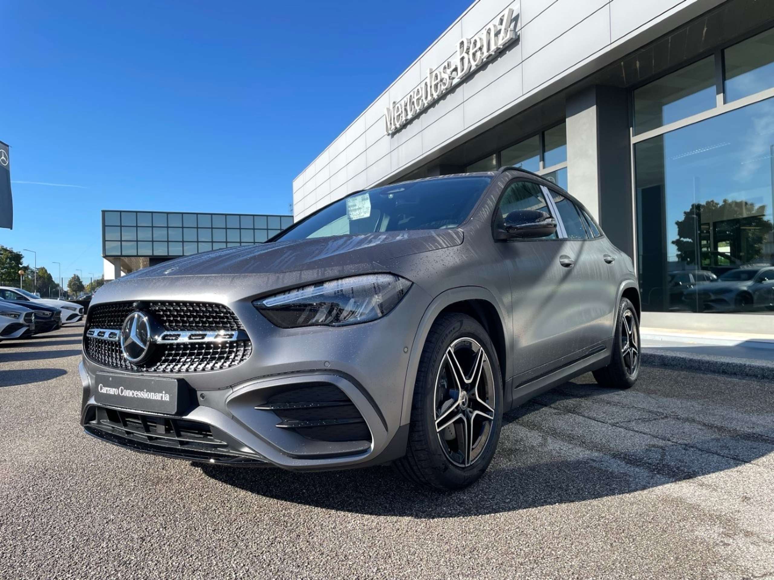 Mercedes-Benz - GLA 200