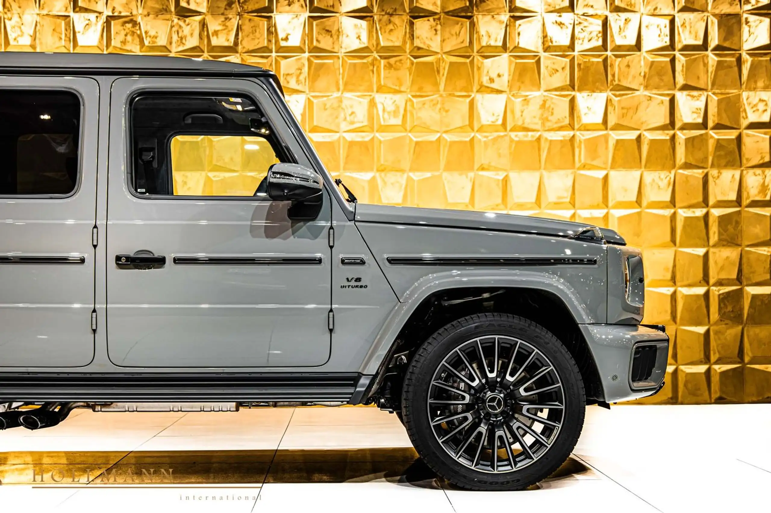 Mercedes-Benz - G 63 AMG