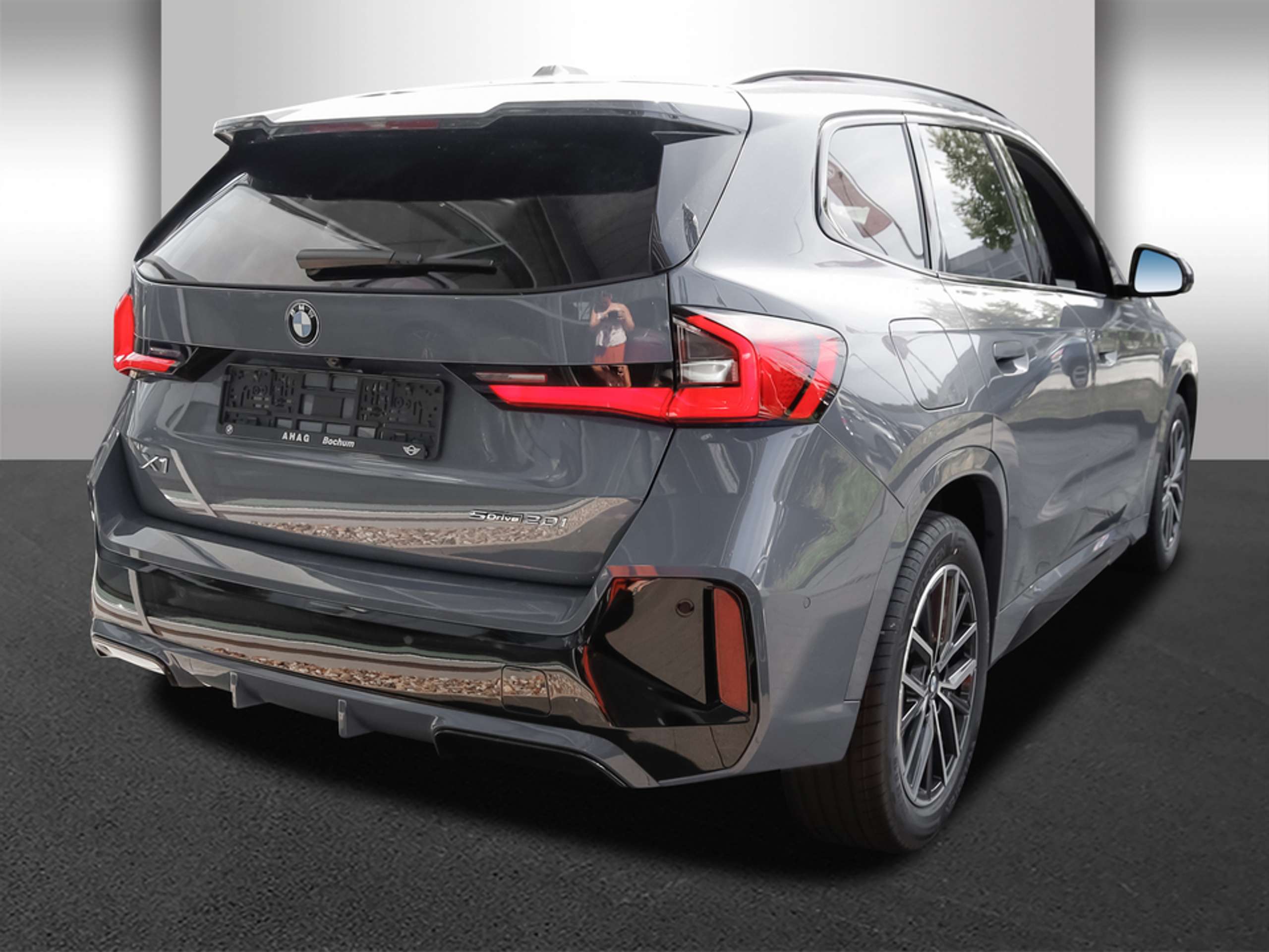 BMW - X1