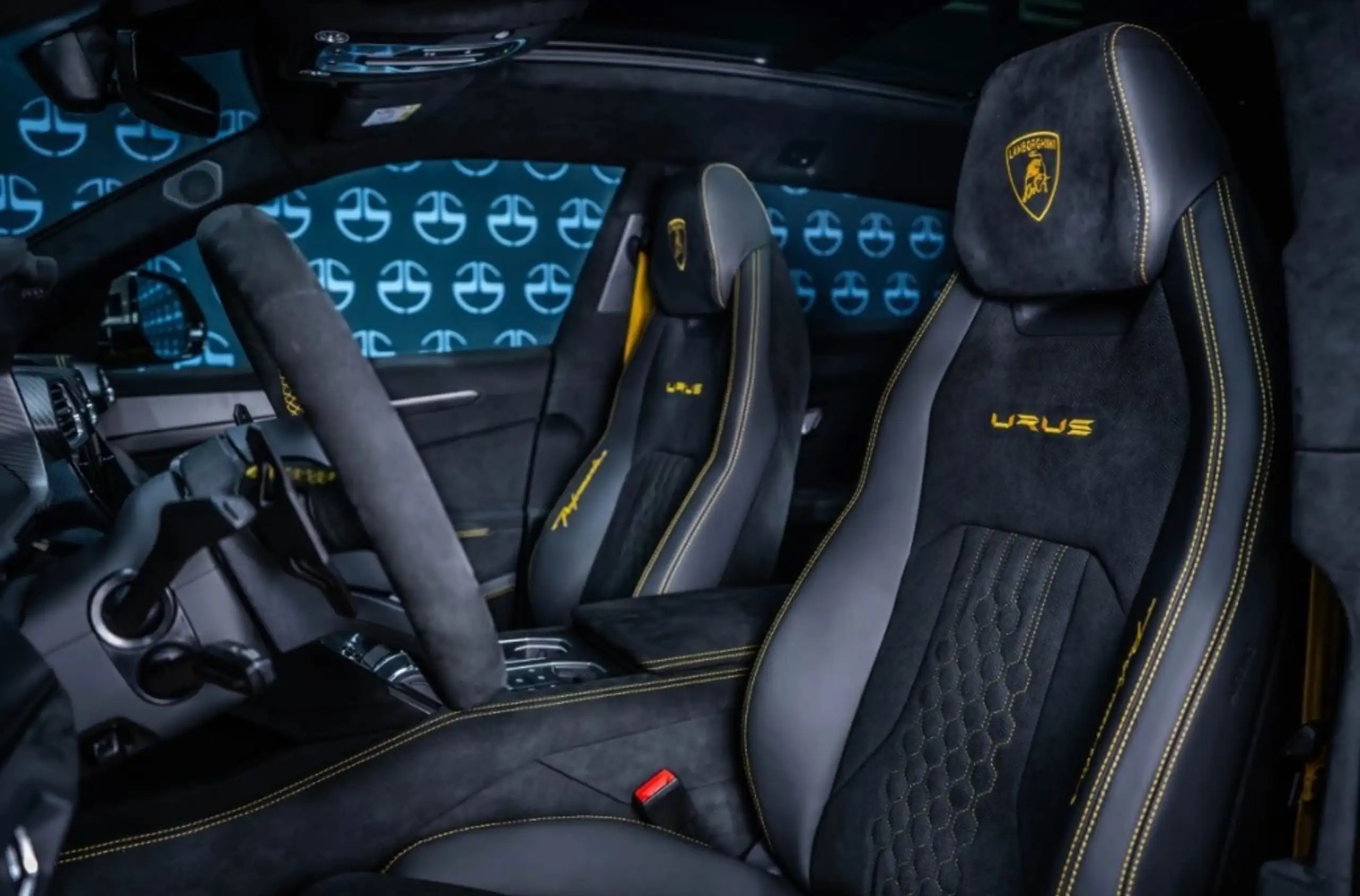 Lamborghini - Urus