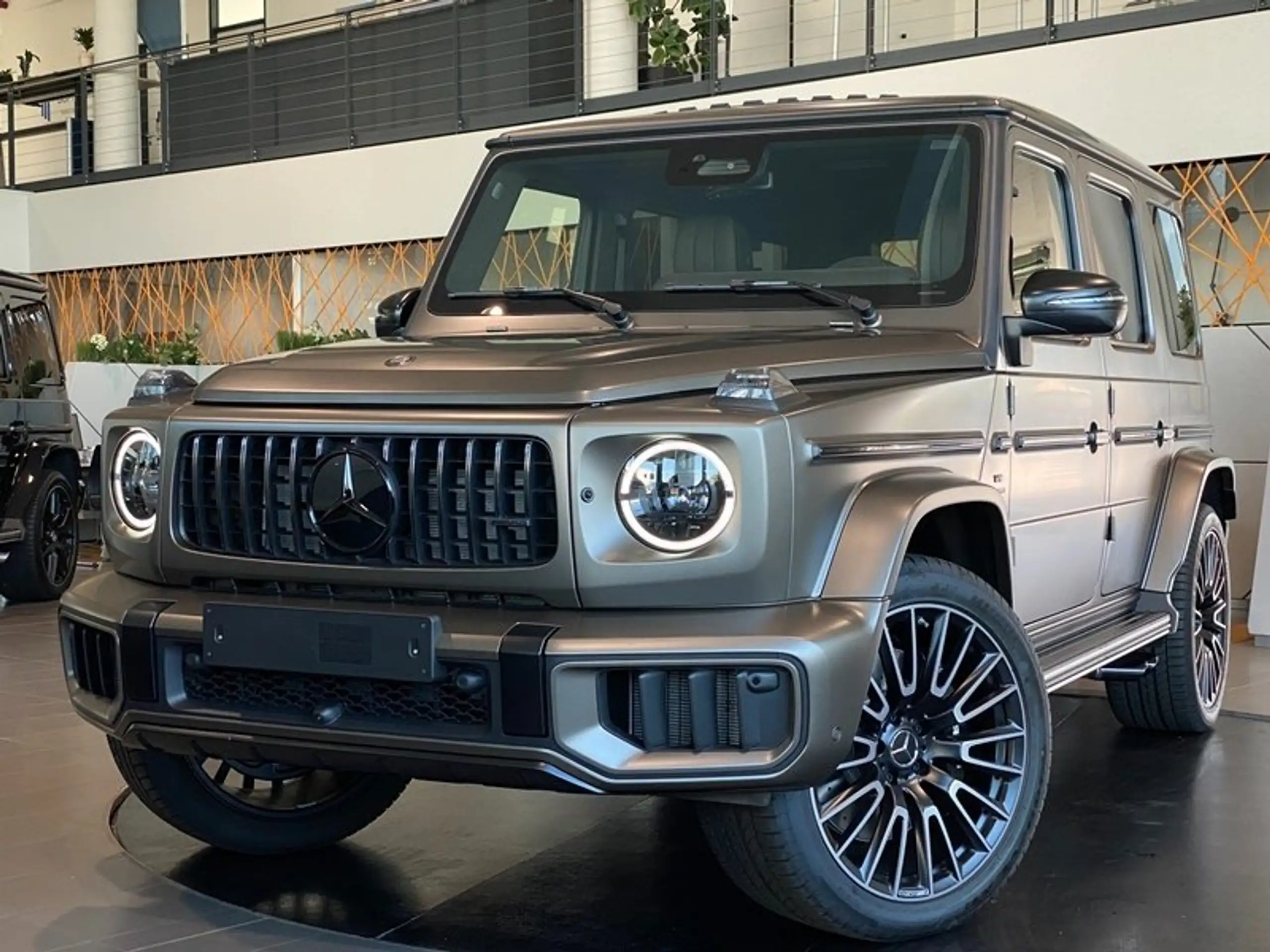 Mercedes-Benz - G 63 AMG