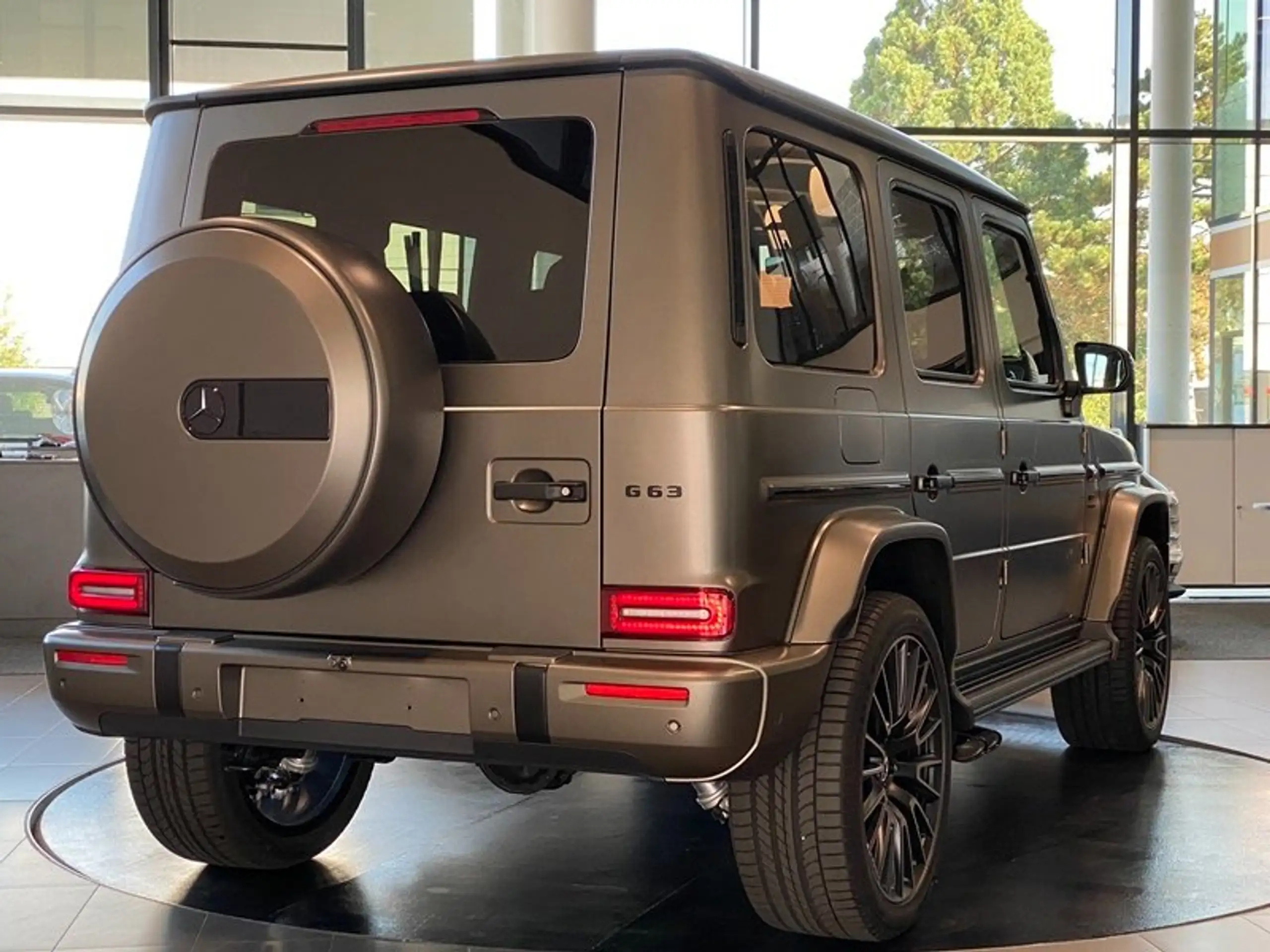 Mercedes-Benz - G 63 AMG