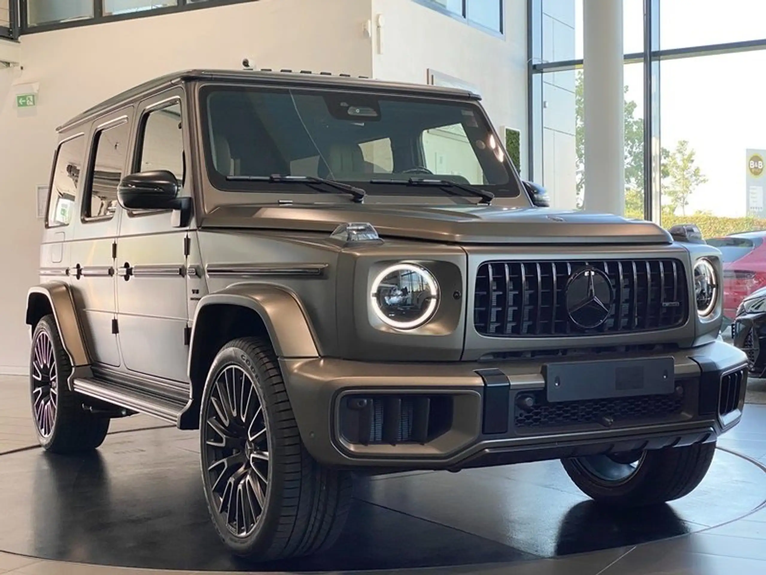 Mercedes-Benz - G 63 AMG