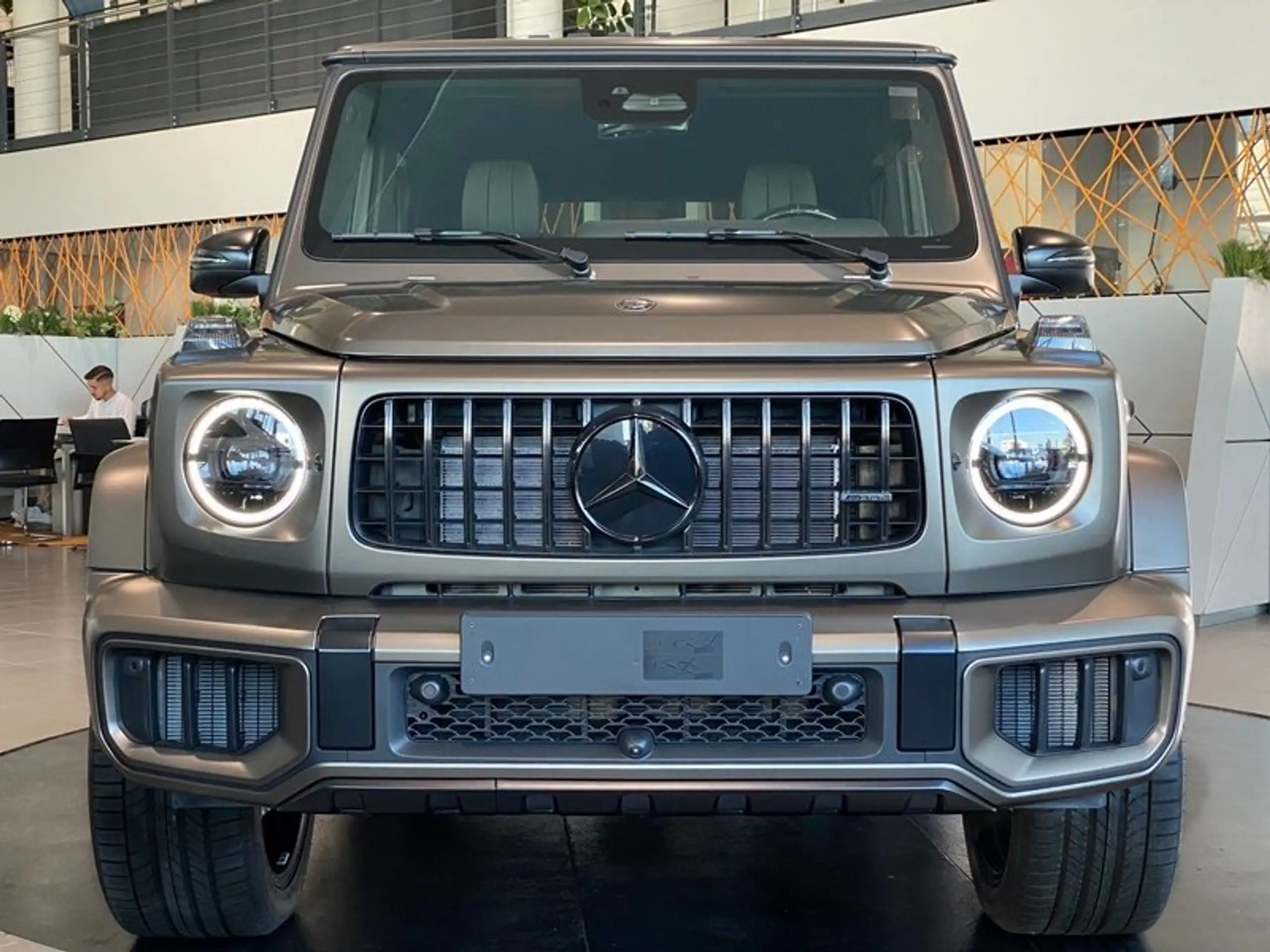 Mercedes-Benz - G 63 AMG