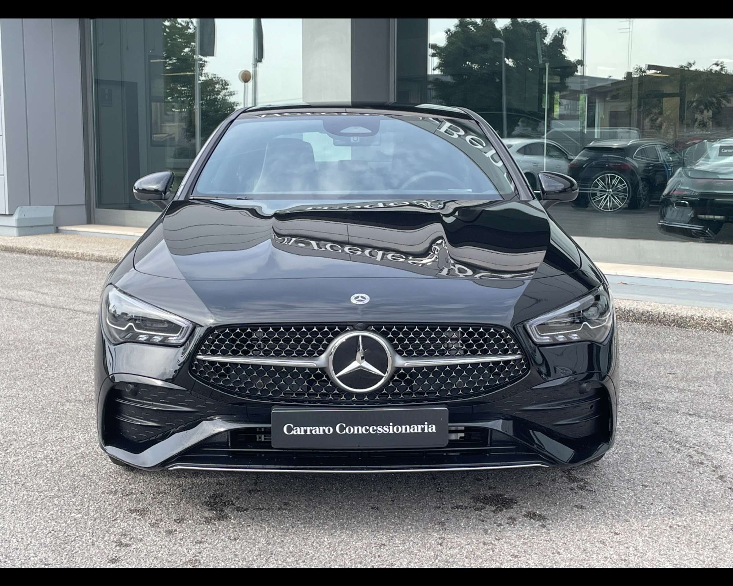 Mercedes-Benz - CLA 200