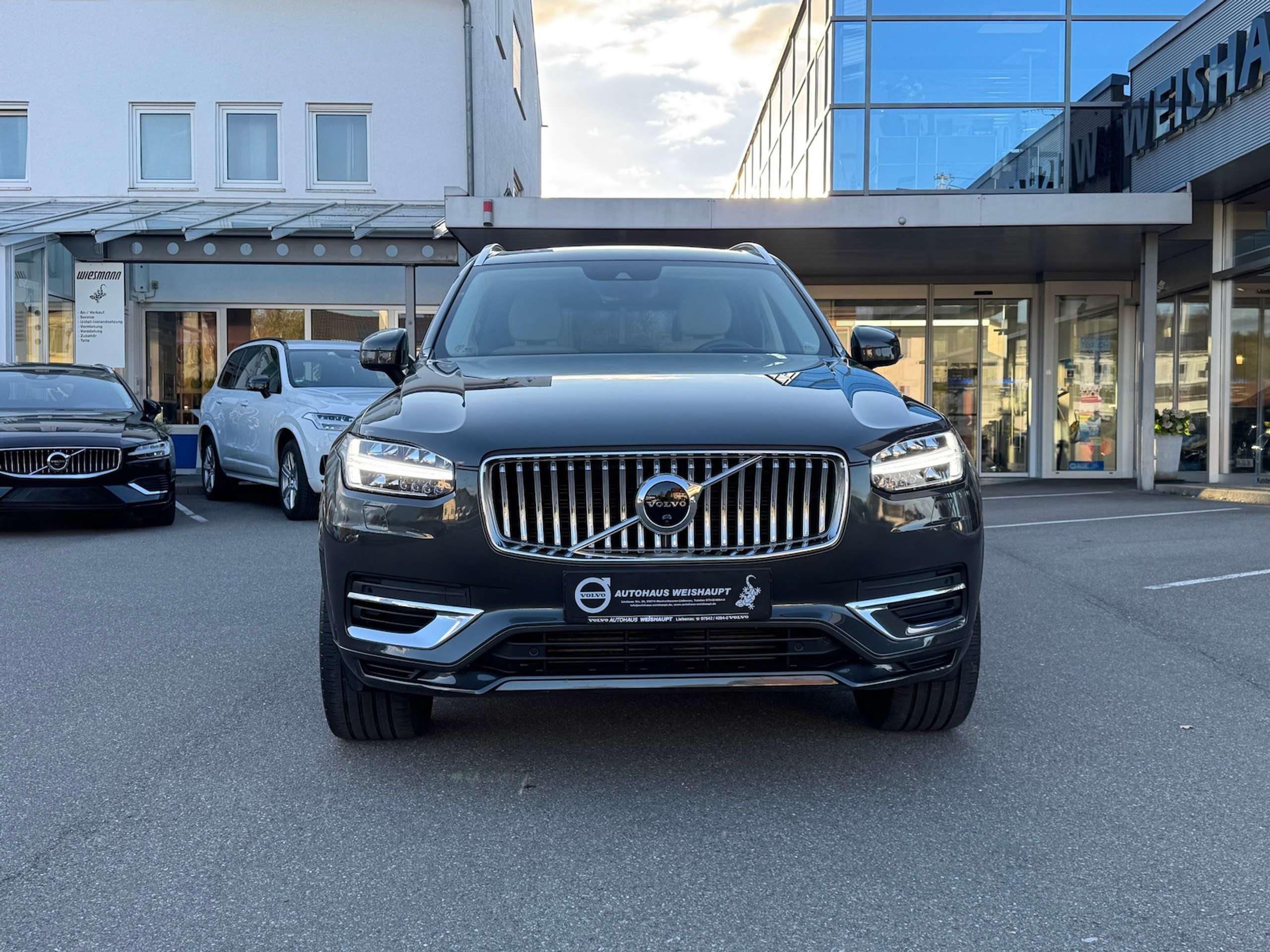 Volvo - XC90