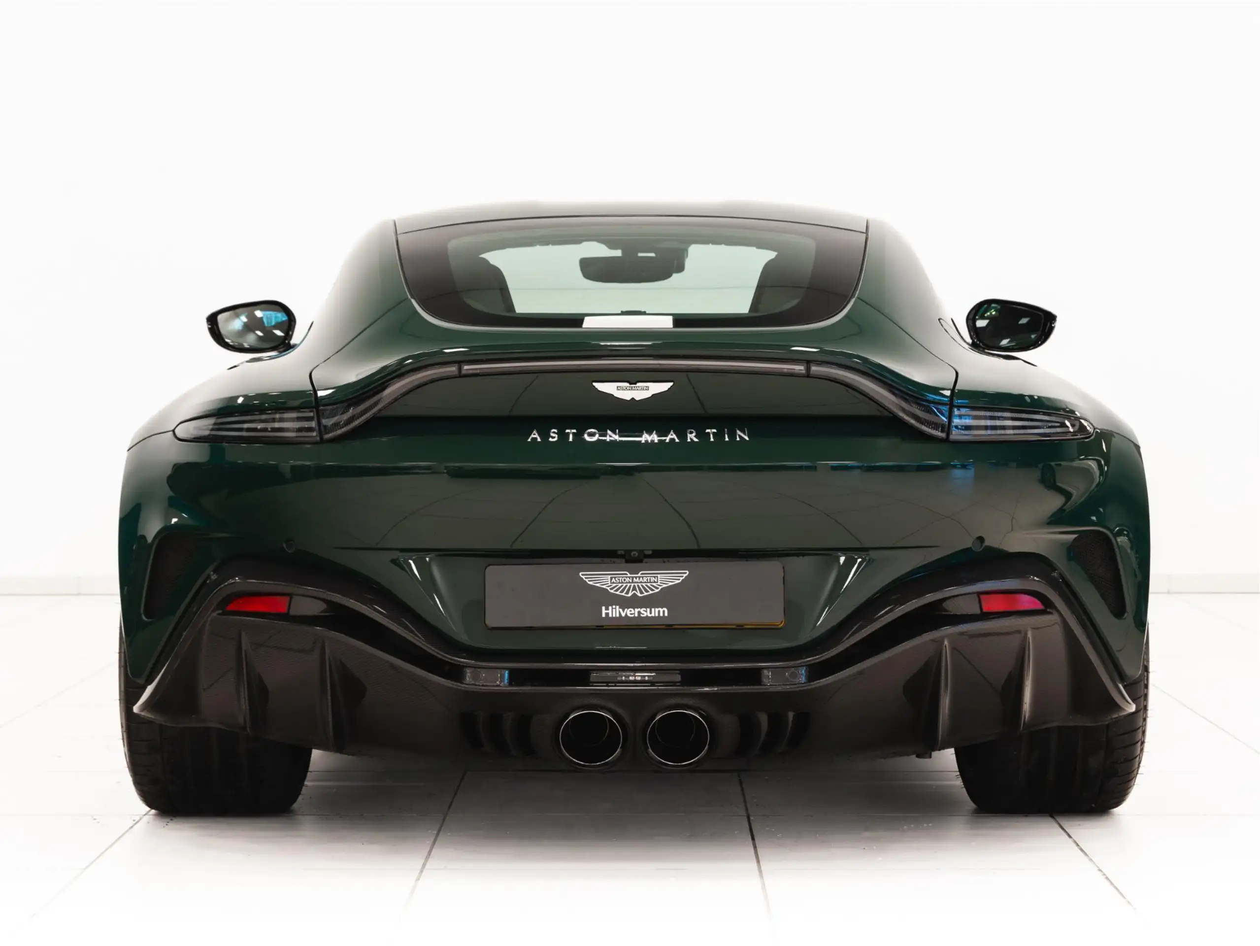 Aston Martin - Vantage