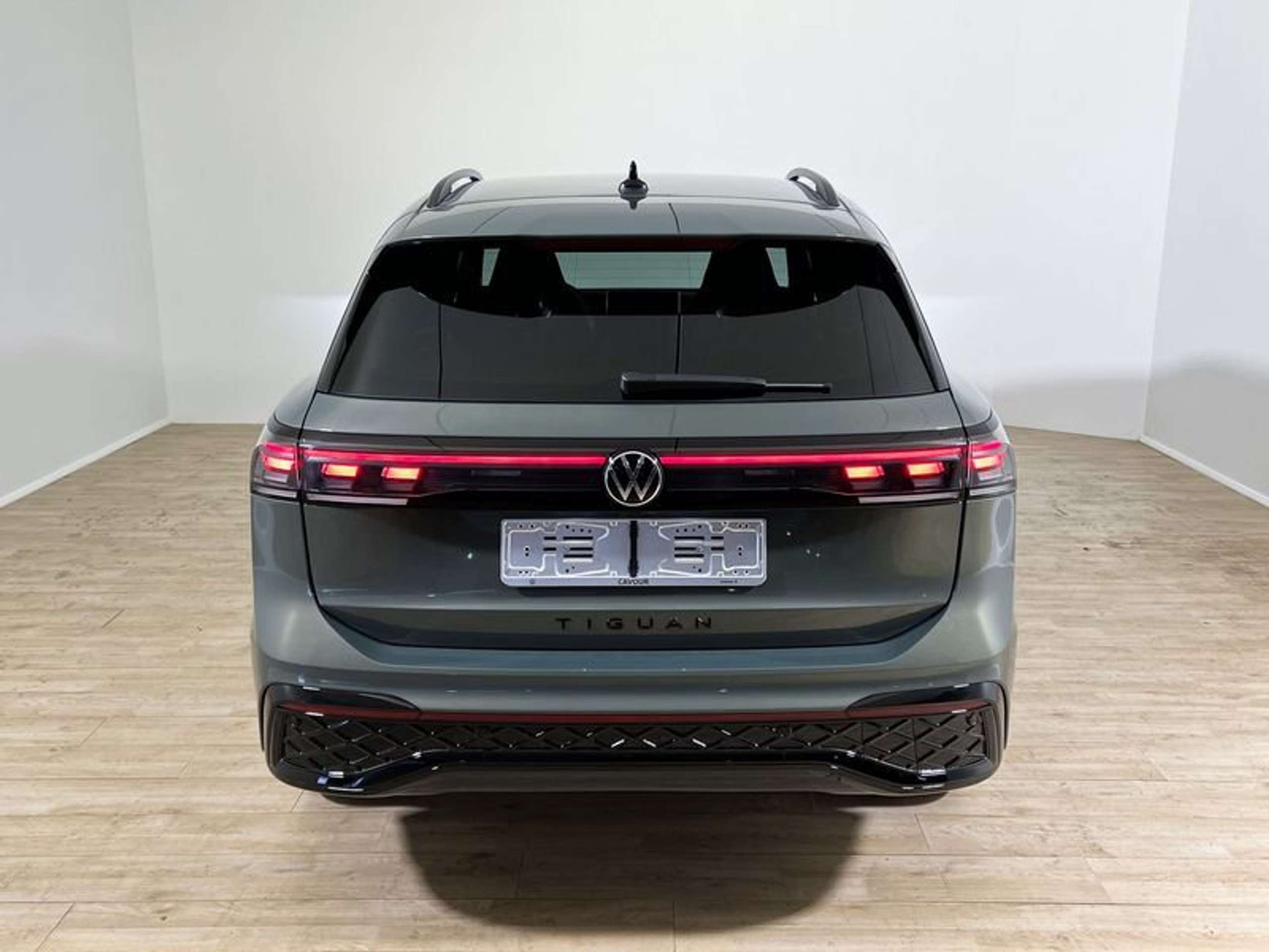 Volkswagen - Tiguan