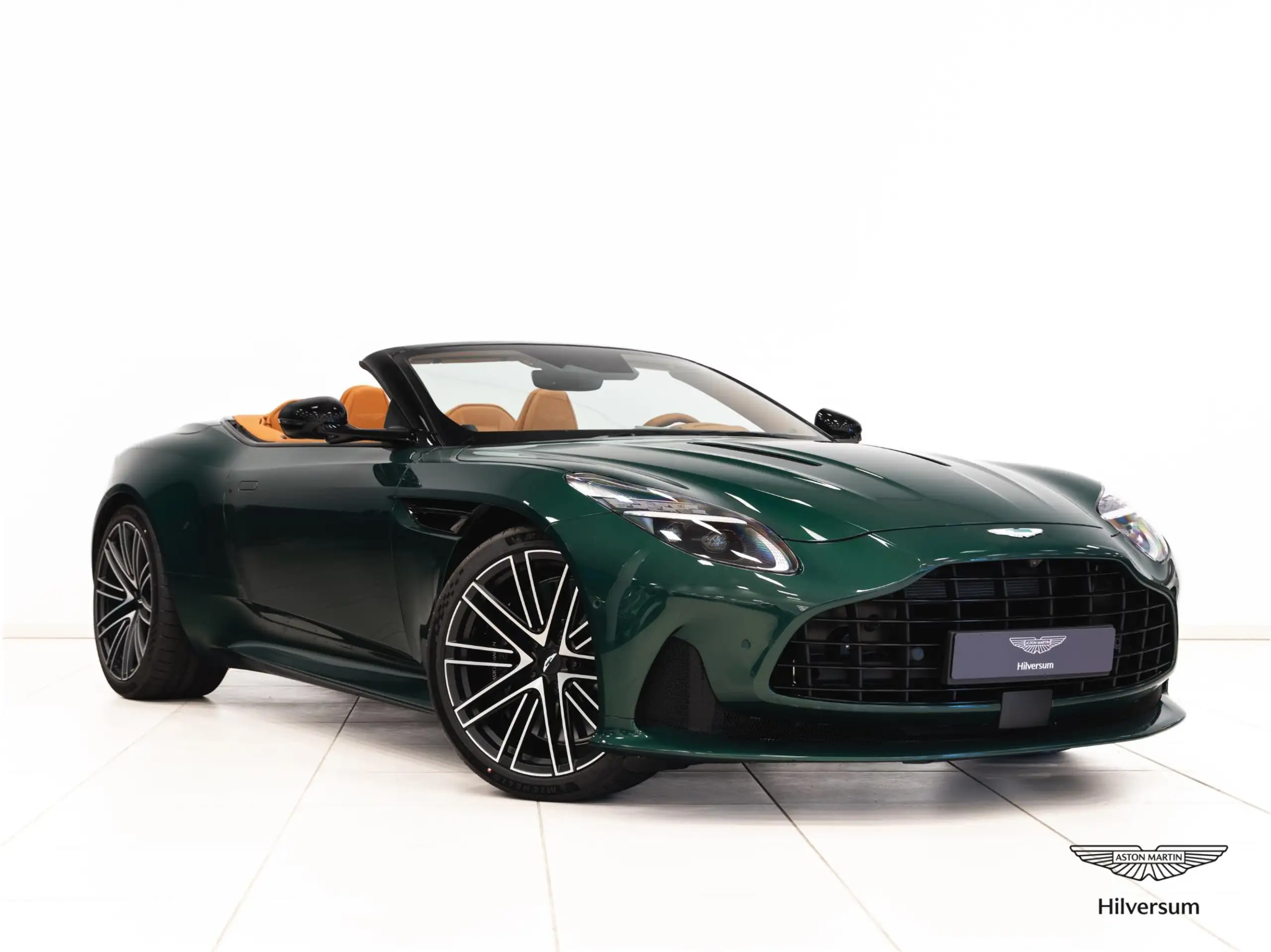 Aston Martin - DB12