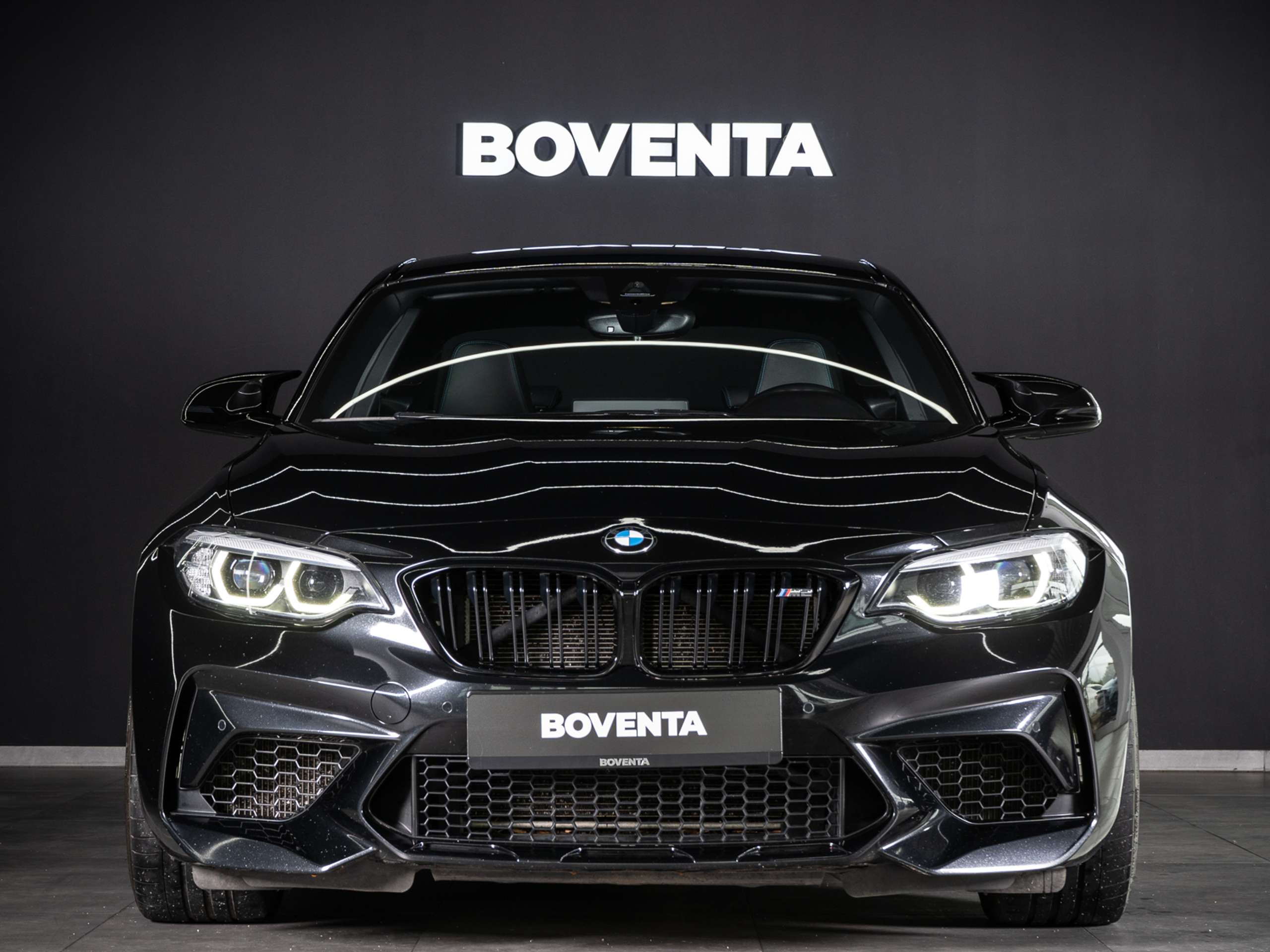 BMW - M2